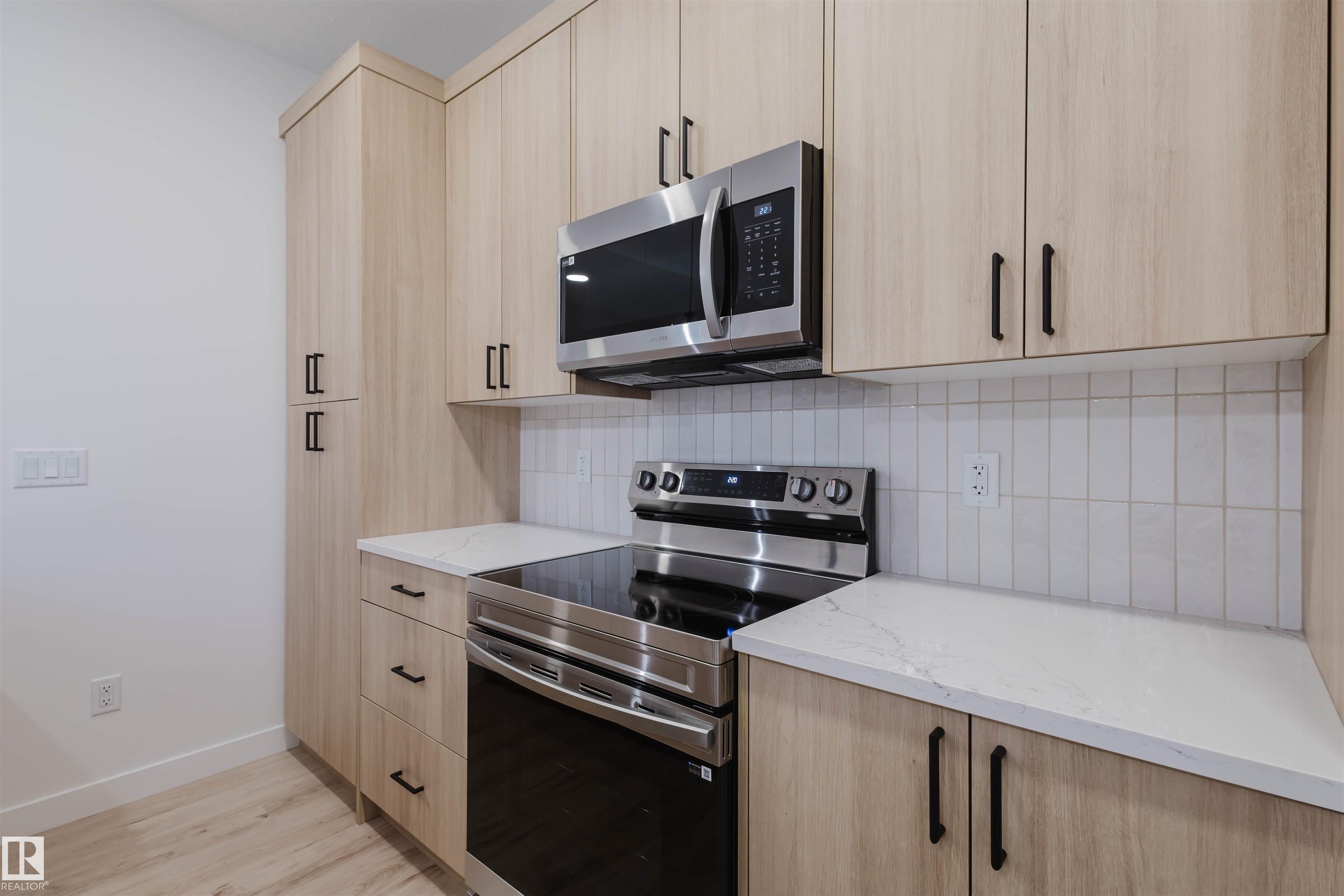 Photo 15 at 2108 Crossbill Lane NW, Kinglet Gardens, Edmonton