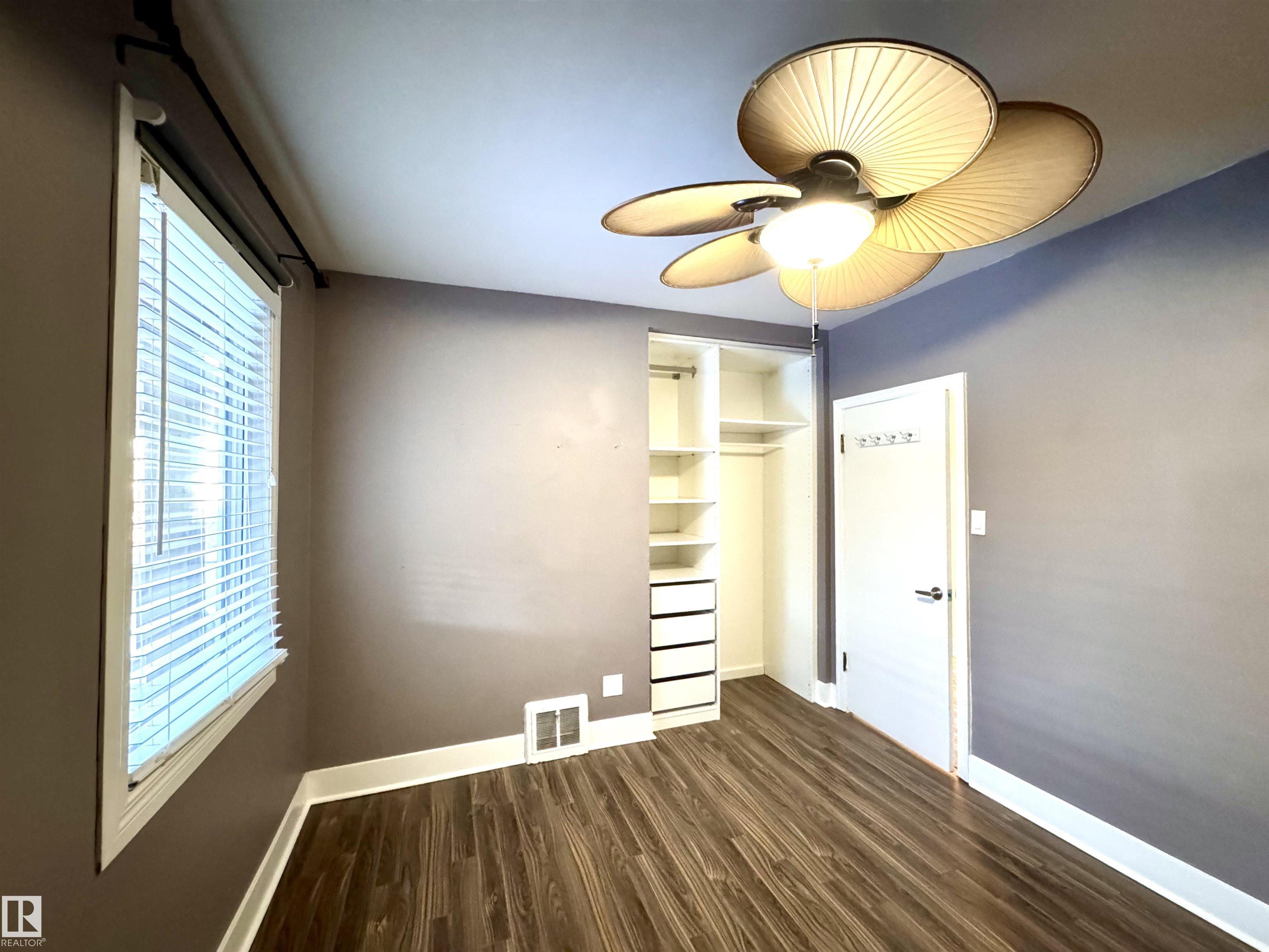 Photo 19 at 10944 71 Avenue NW, Parkallen, Edmonton