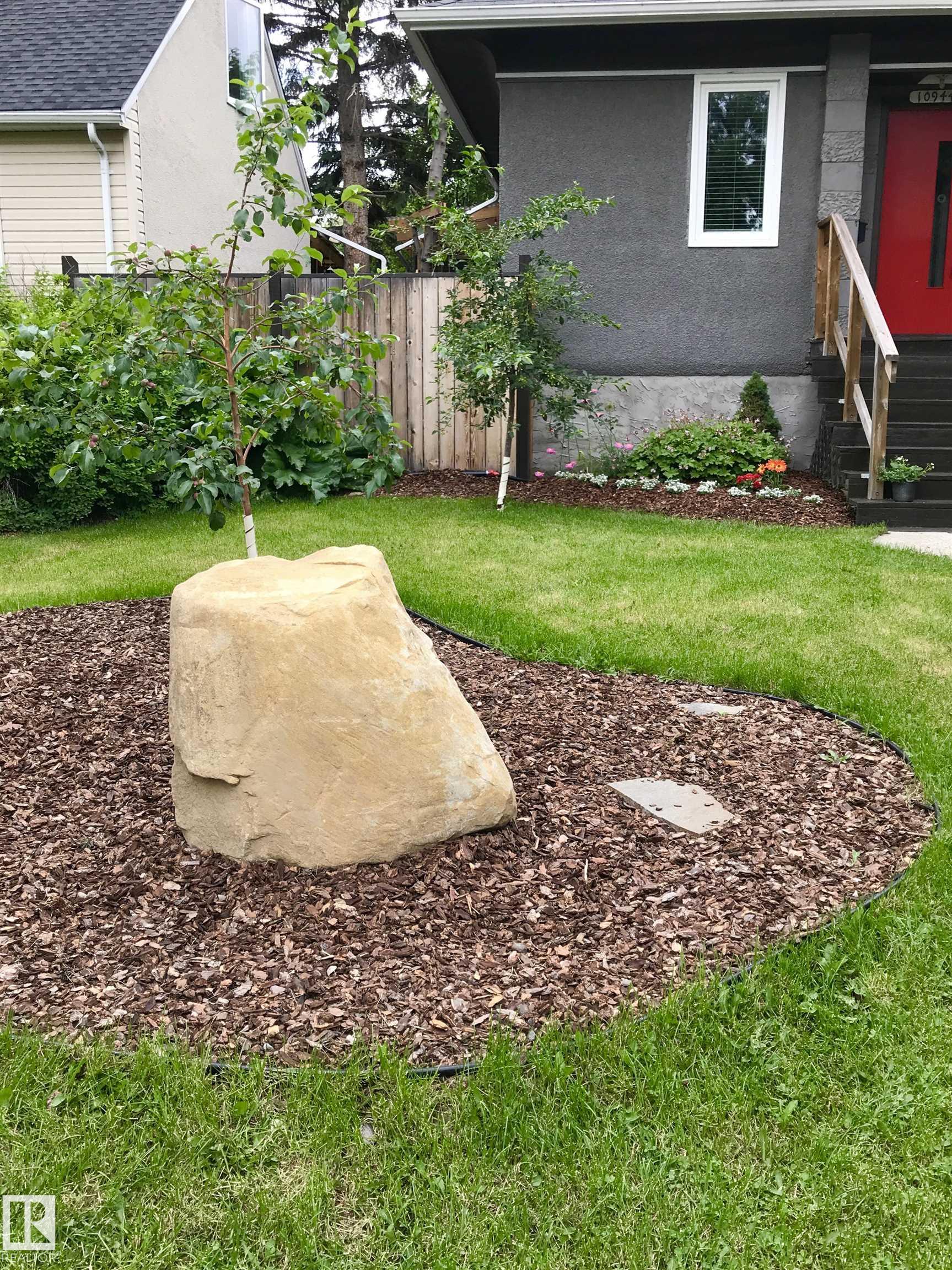 Photo 42 at 10944 71 Avenue NW, Parkallen, Edmonton