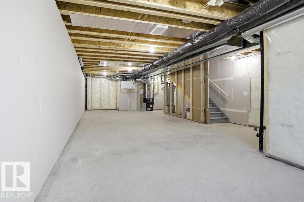 Photo 14 at 3729 Erlanger Drive NW, Edgemont, Edmonton