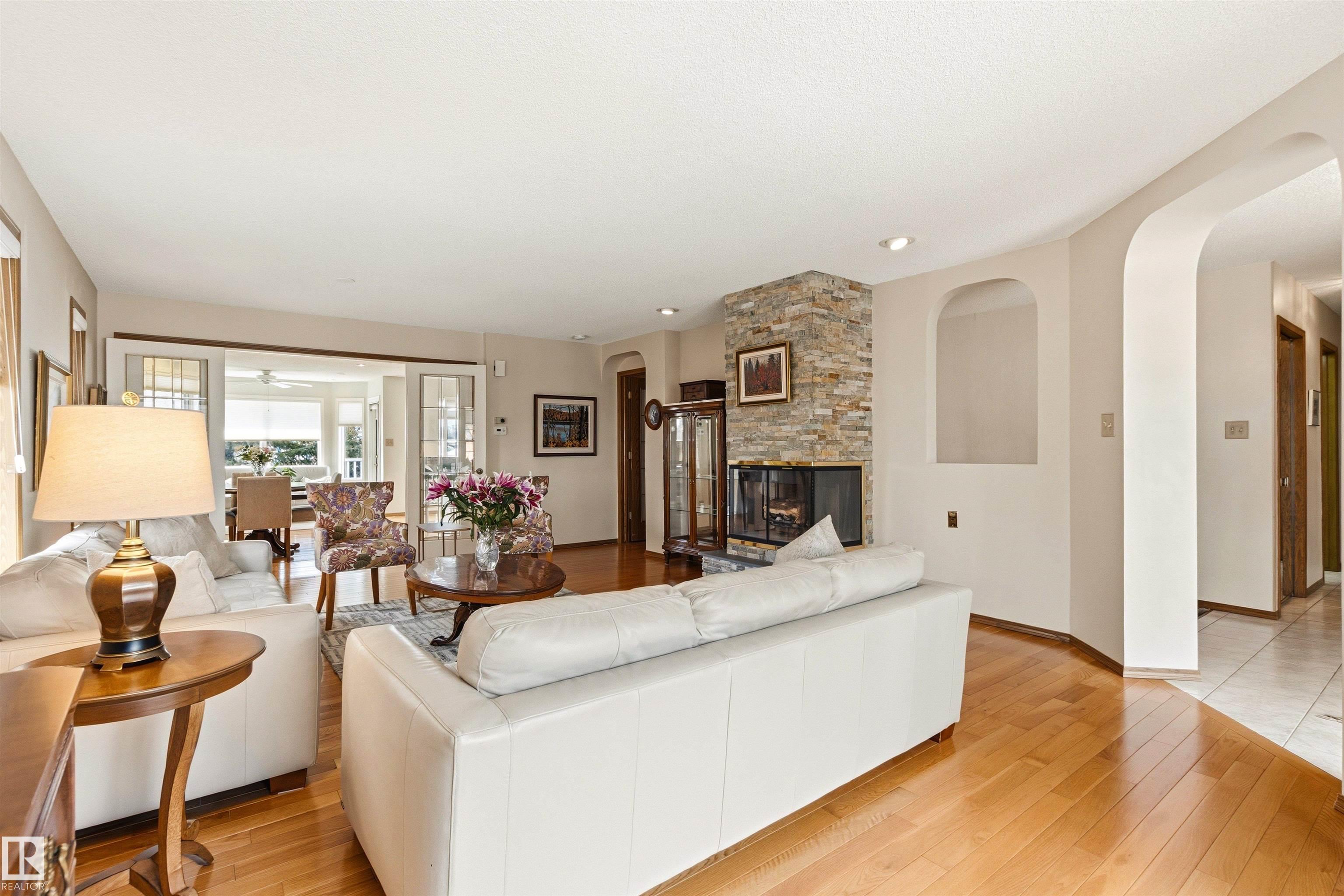 Photo 8 at 108 Ironwood Place NW, Westbrook Estate, Edmonton