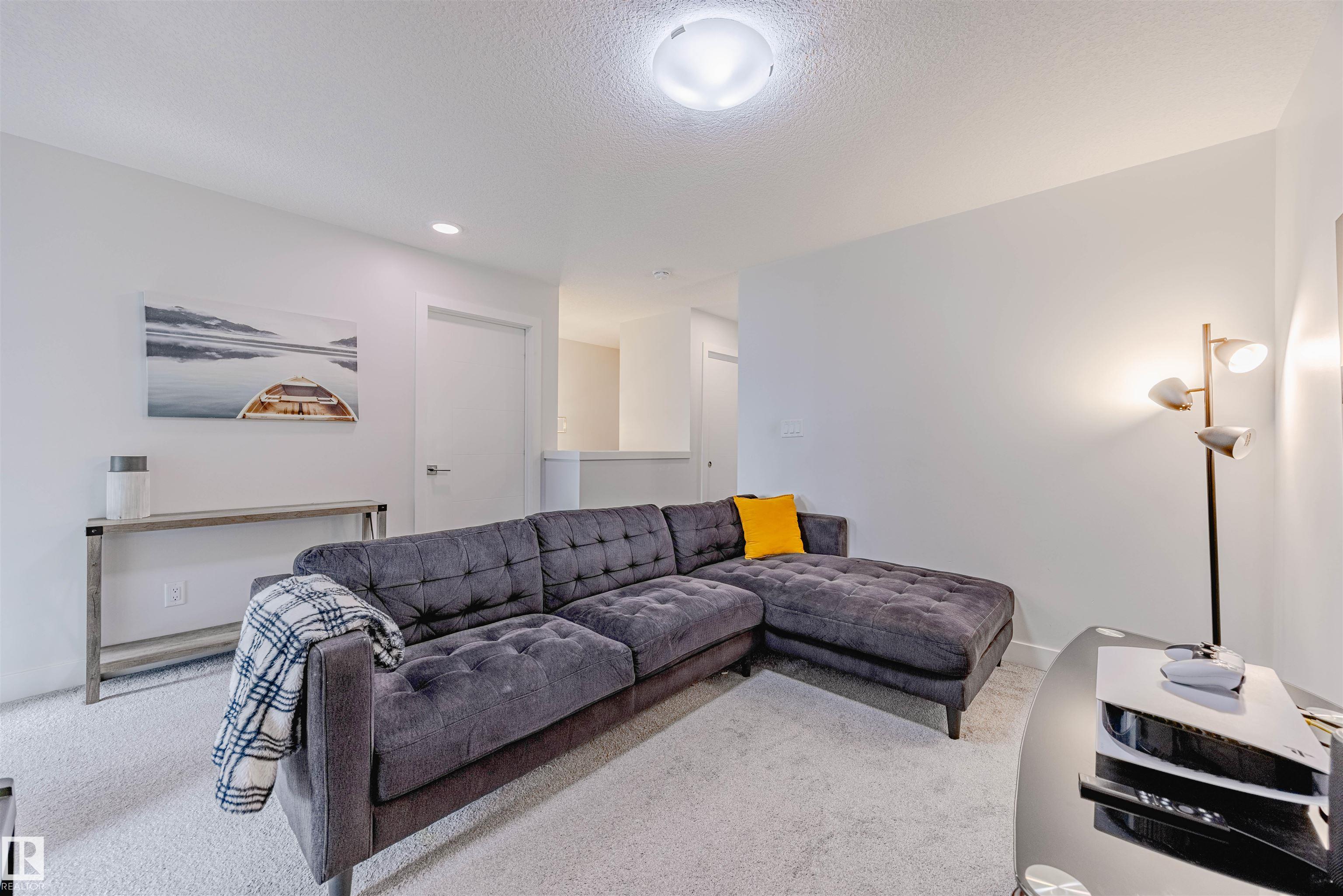 Photo 34 at 8086 Kiriak Link SW, Keswick, Edmonton