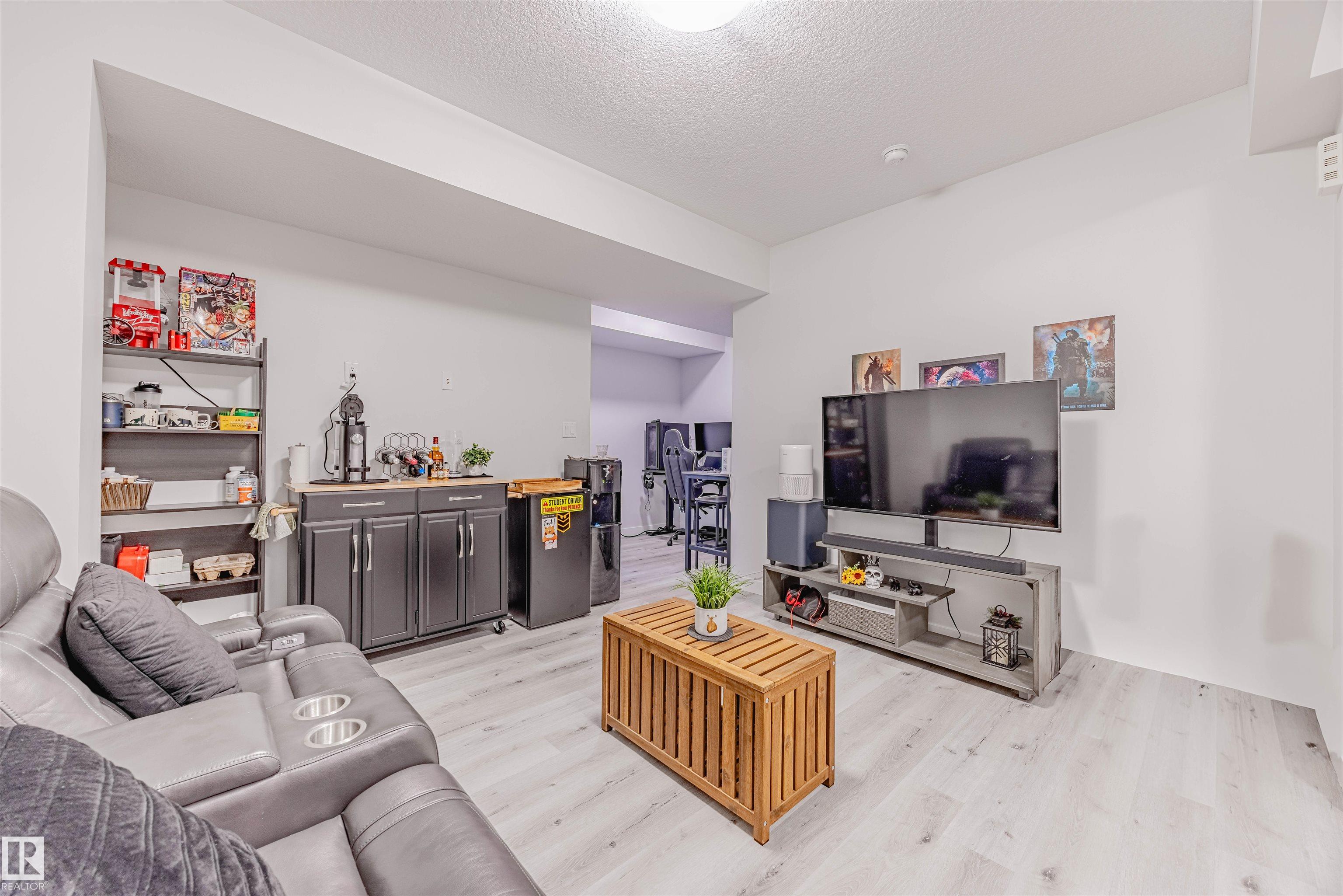 Photo 41 at 8086 Kiriak Link SW, Keswick, Edmonton