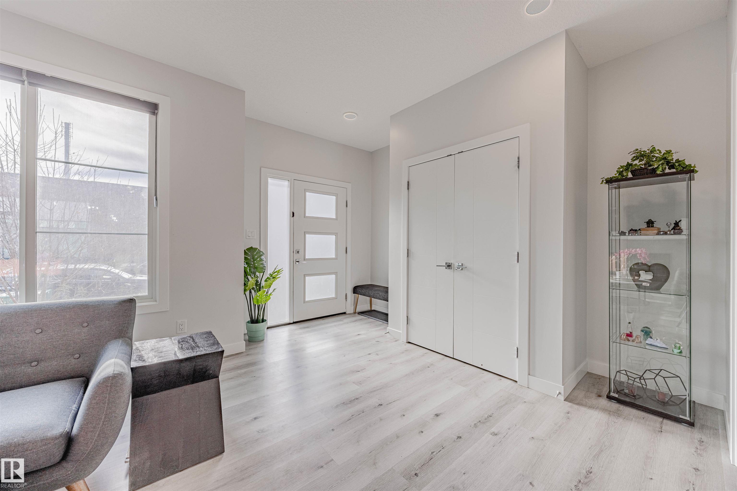 Photo 7 at 8086 Kiriak Link SW, Keswick, Edmonton