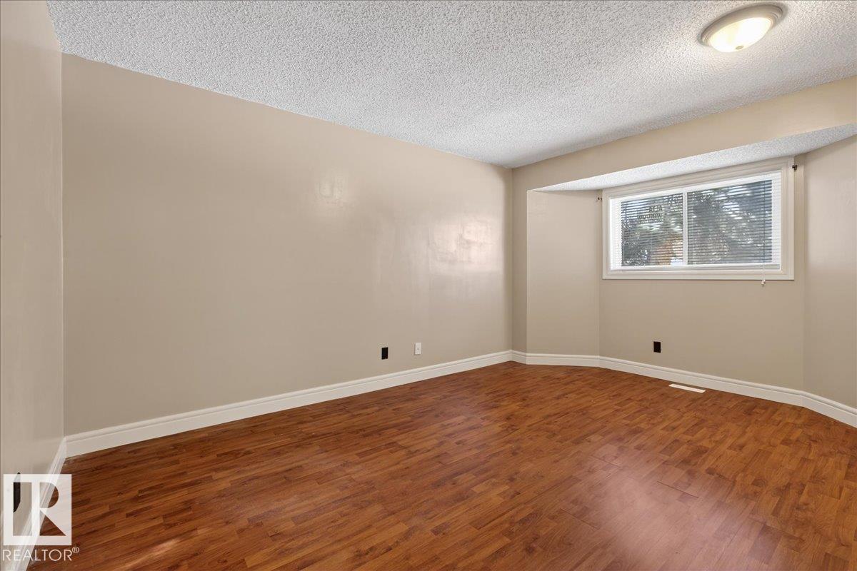 Photo 24 at 4427 32a Avenue NW, Weinlos, Edmonton