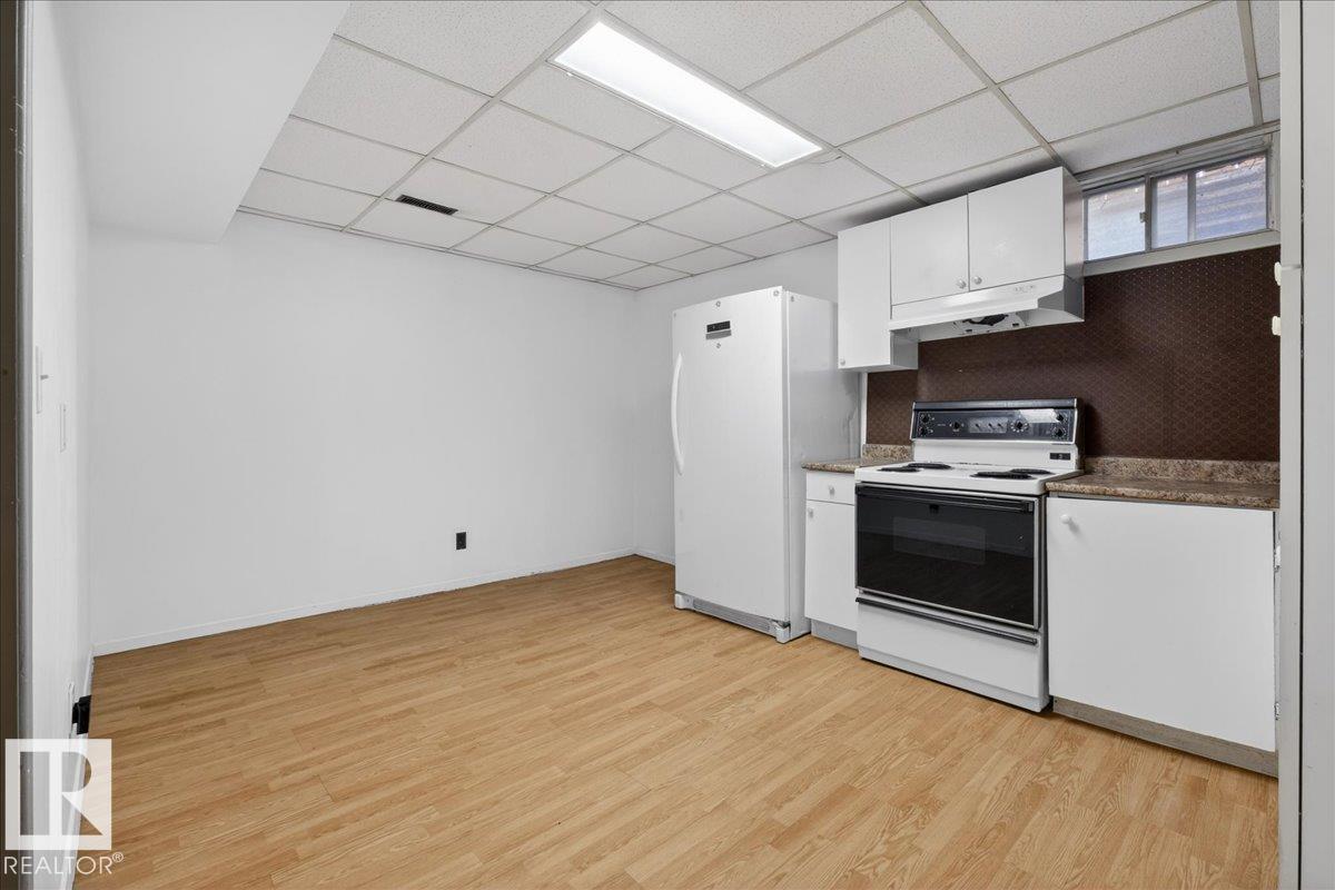 Photo 28 at 4427 32a Avenue NW, Weinlos, Edmonton