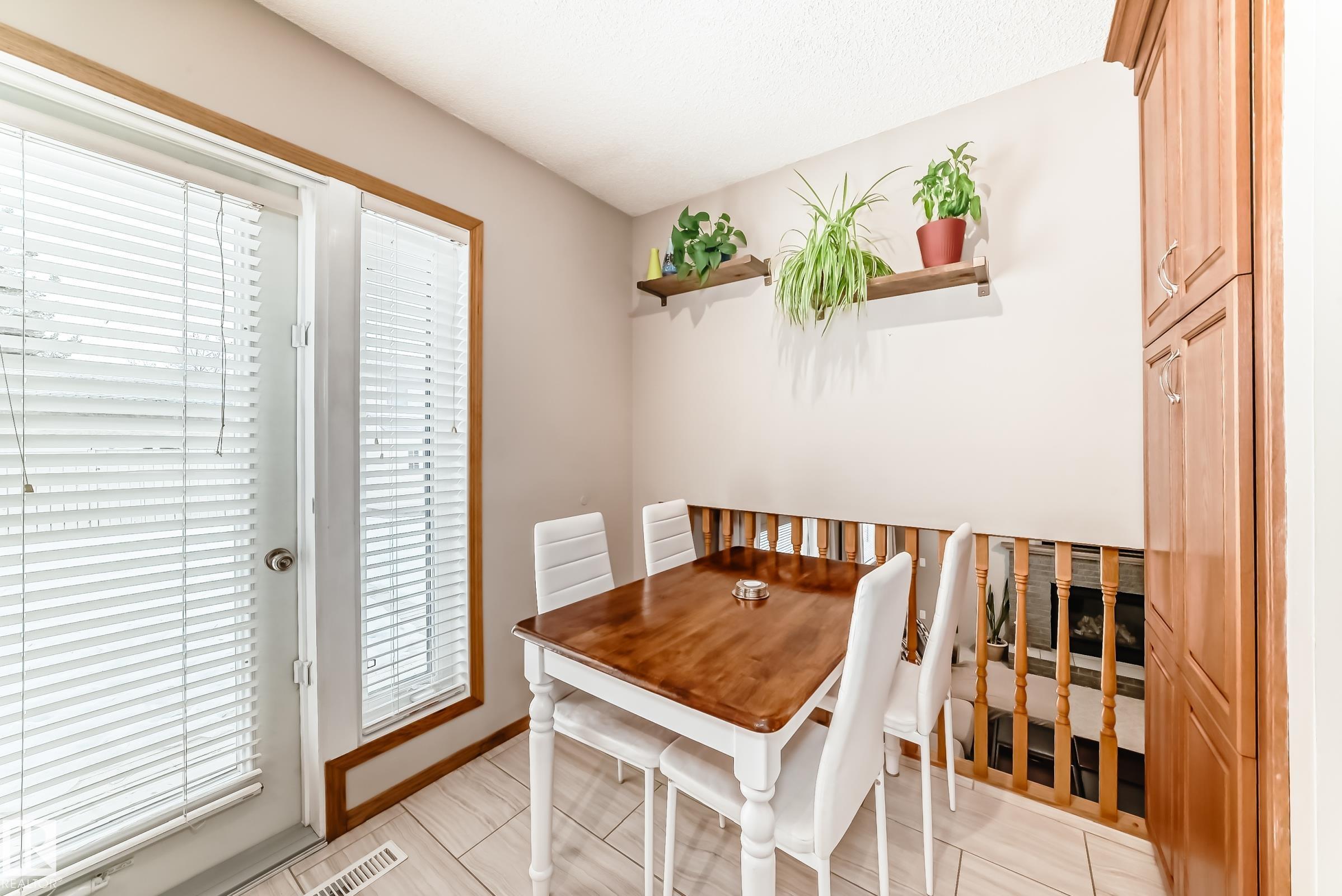 Photo 13 at 13 Donahue Close, Deer Ridge, St. Albert