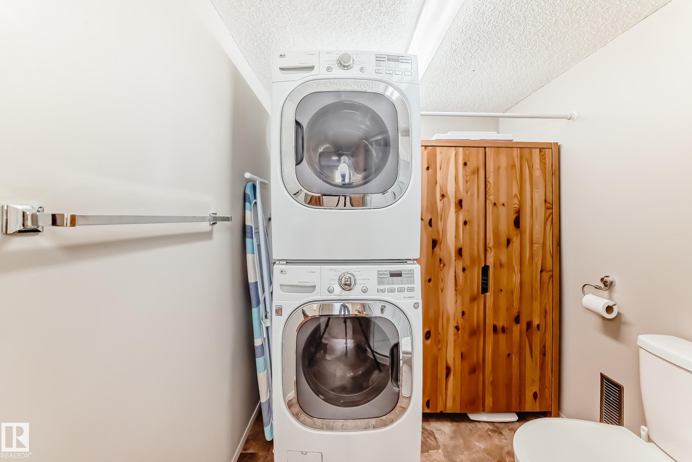 Photo 46 at 13 Donahue Close, Deer Ridge, St. Albert