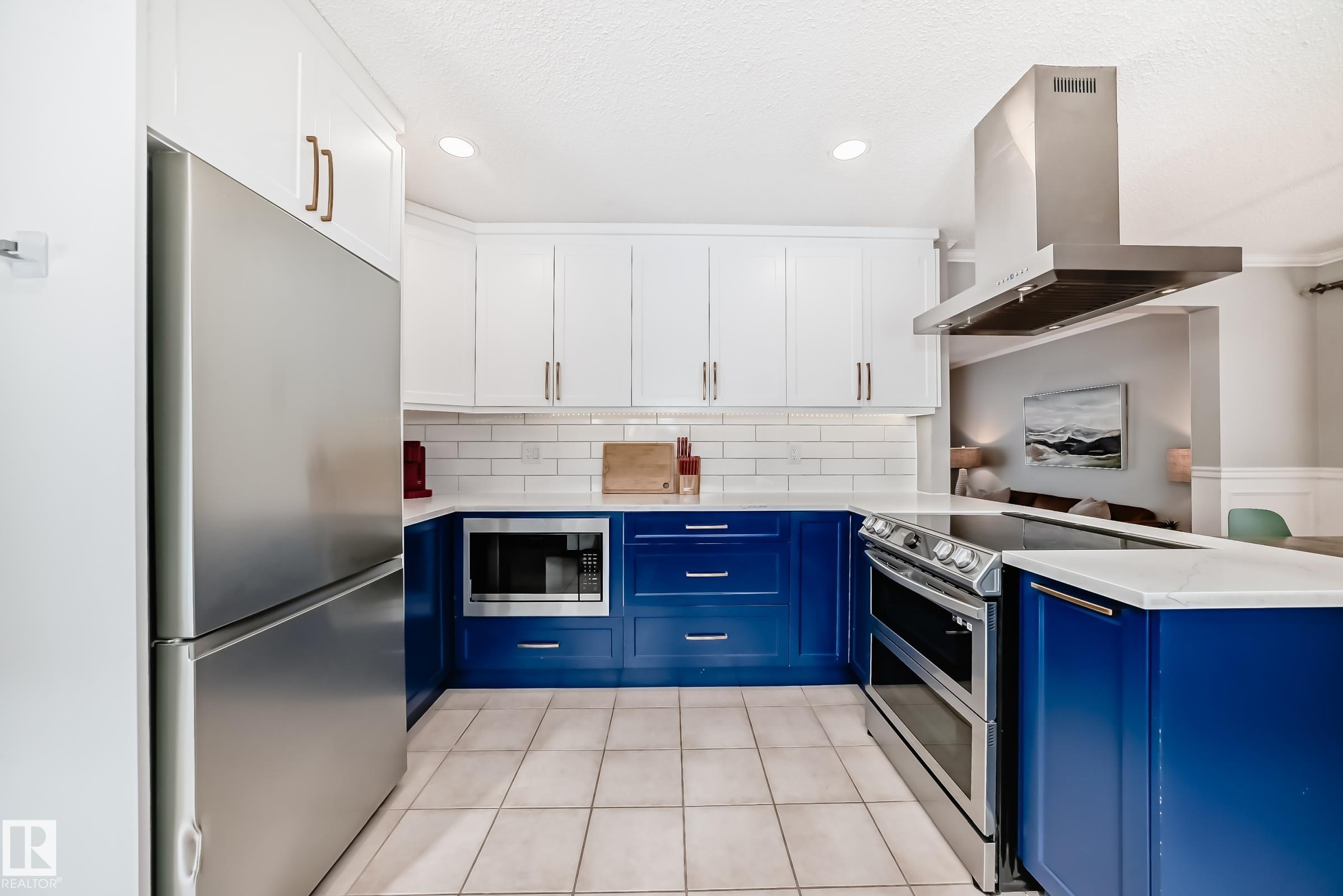 Photo 10 at 4207 147 Street NW, Ramsay Heights, Edmonton