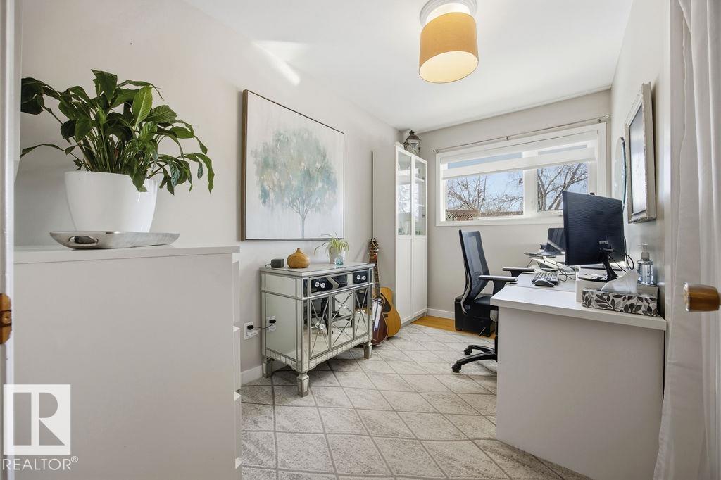 Photo 13 at 8508 131 Avenue NW, Killarney, Edmonton