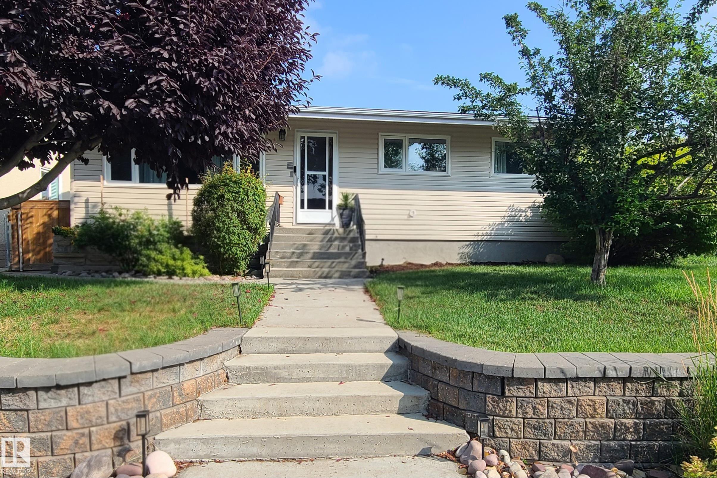 Photo 38 at 8508 131 Avenue NW, Killarney, Edmonton