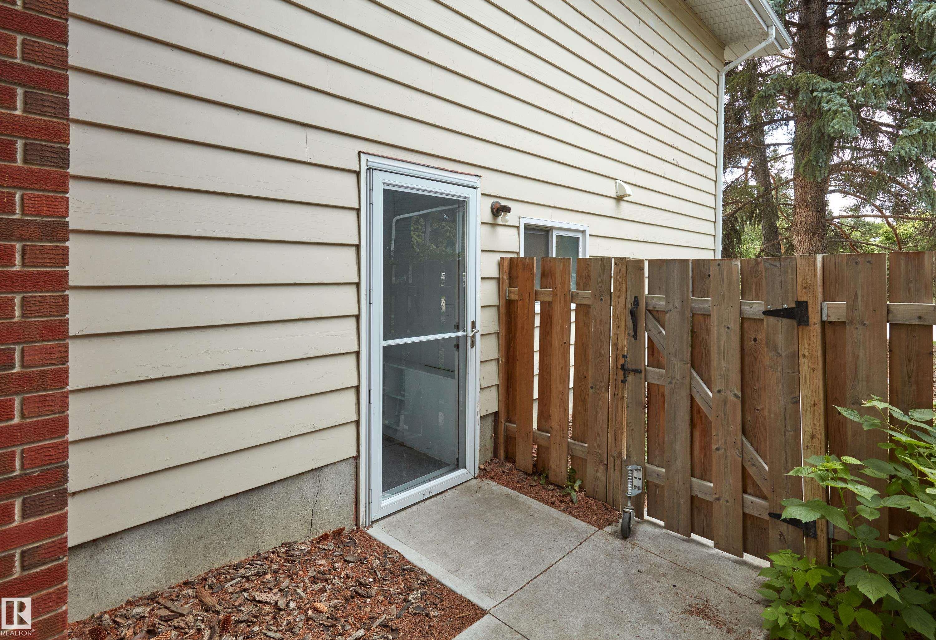 Photo 33 at 6628 124 Street NW, Grandview Heights, Edmonton