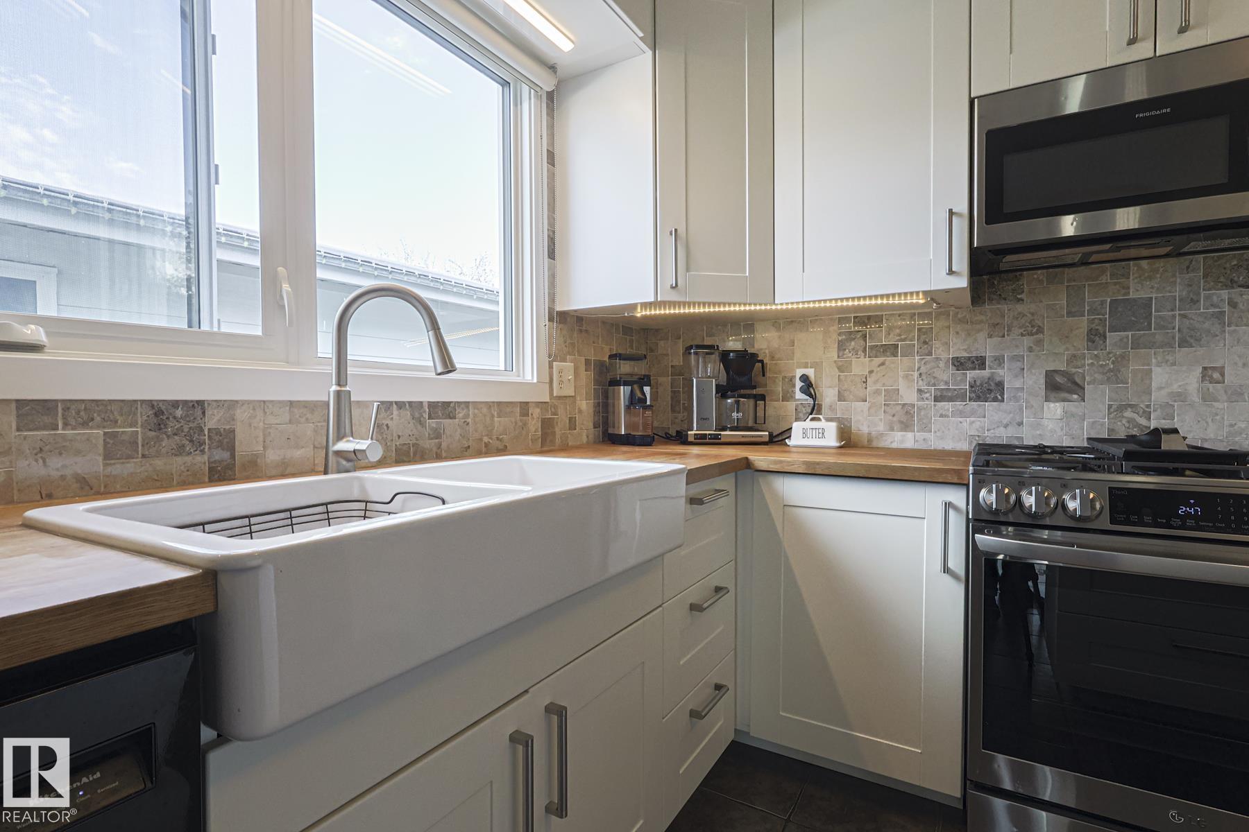 Photo 18 at 2449 89 Street NW, Meyonohk, Edmonton