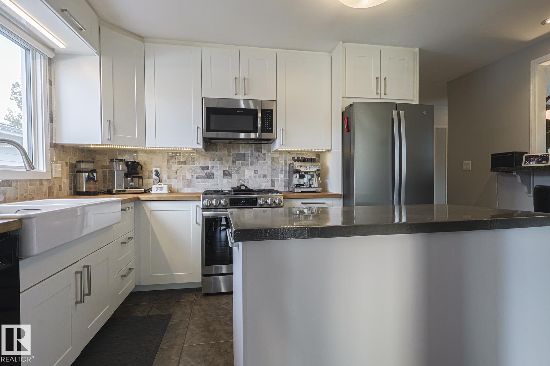 Photo 19 at 2449 89 Street NW, Meyonohk, Edmonton