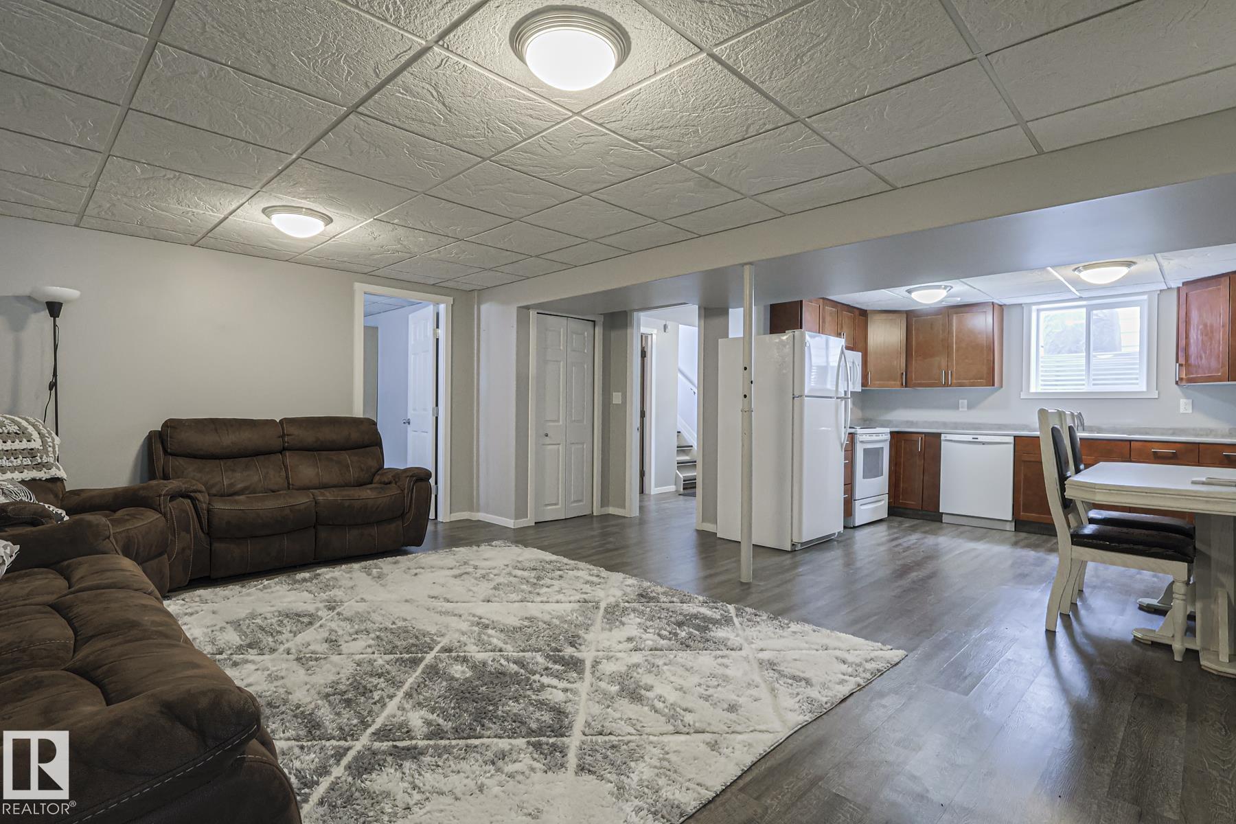 Photo 48 at 2449 89 Street NW, Meyonohk, Edmonton