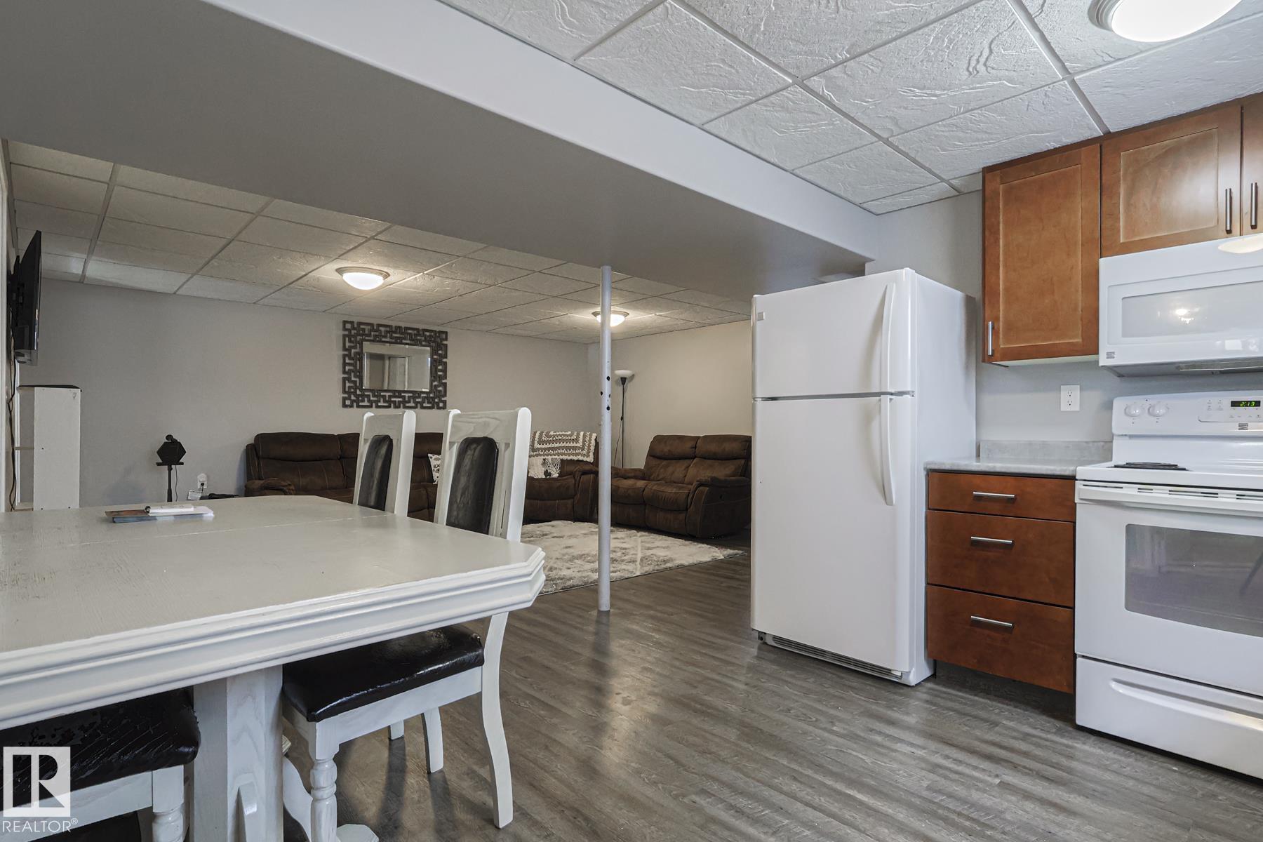 Photo 53 at 2449 89 Street NW, Meyonohk, Edmonton