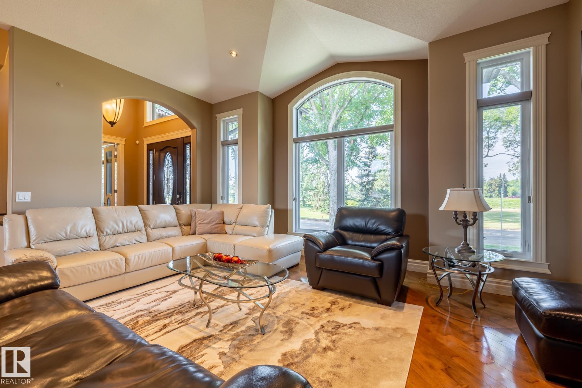 Photo 9 at 7620 98a Avenue NW, Forest Heights, Edmonton