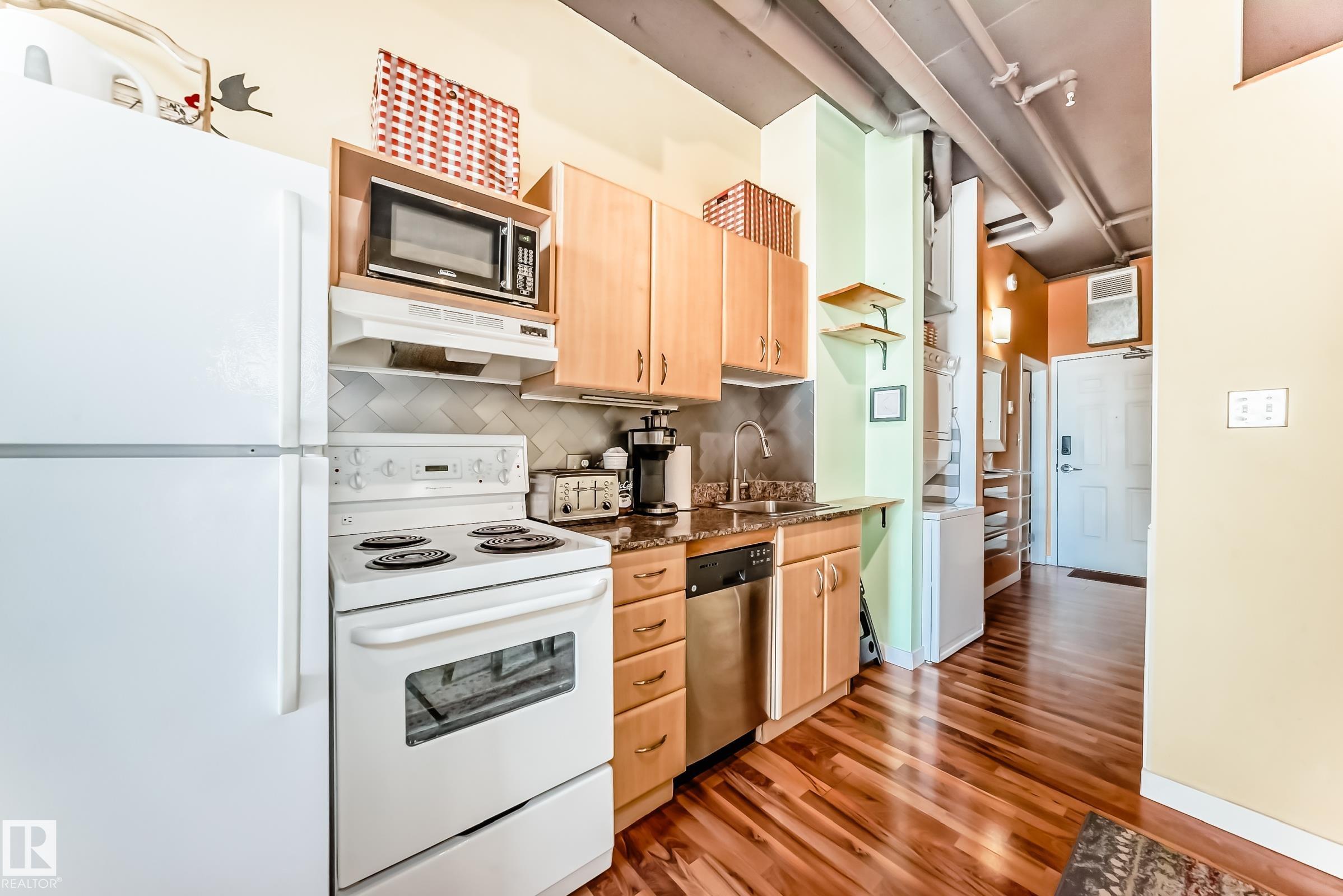 Photo 10 at 1010 - 10024 Jasper Avenue NW, Downtown, Edmonton