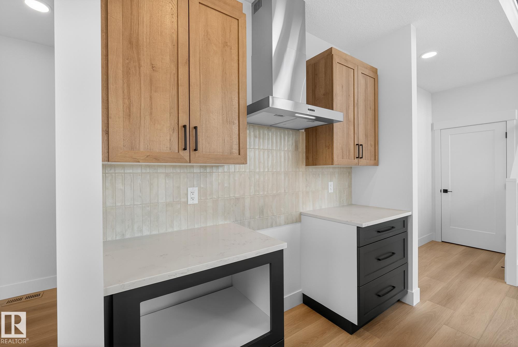 Photo 16 at 7087 Kiviaq Crescent SW, Keswick, Edmonton