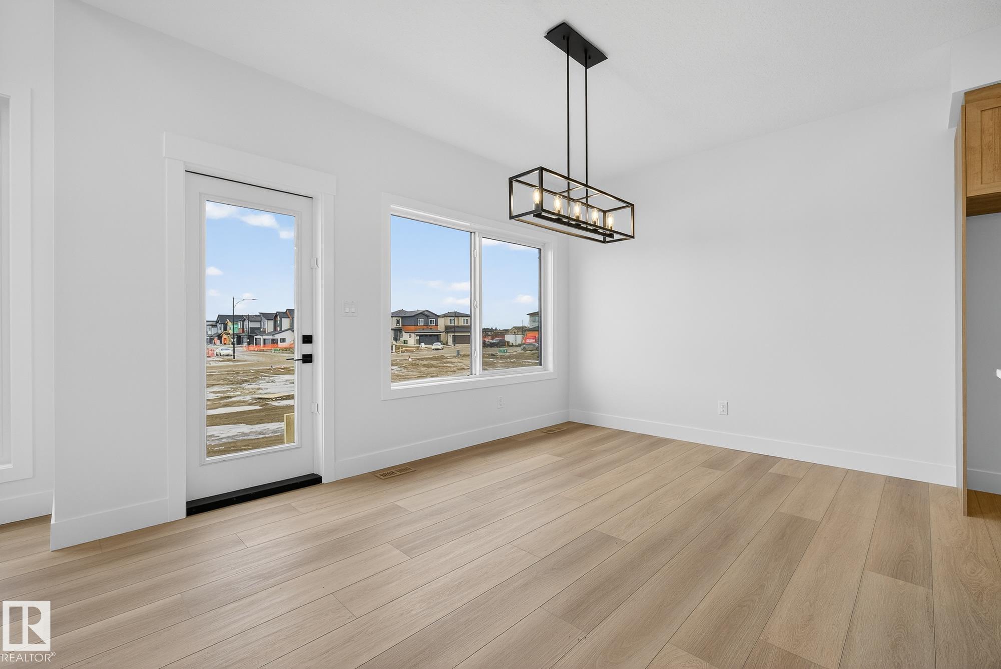 Photo 19 at 7087 Kiviaq Crescent SW, Keswick, Edmonton