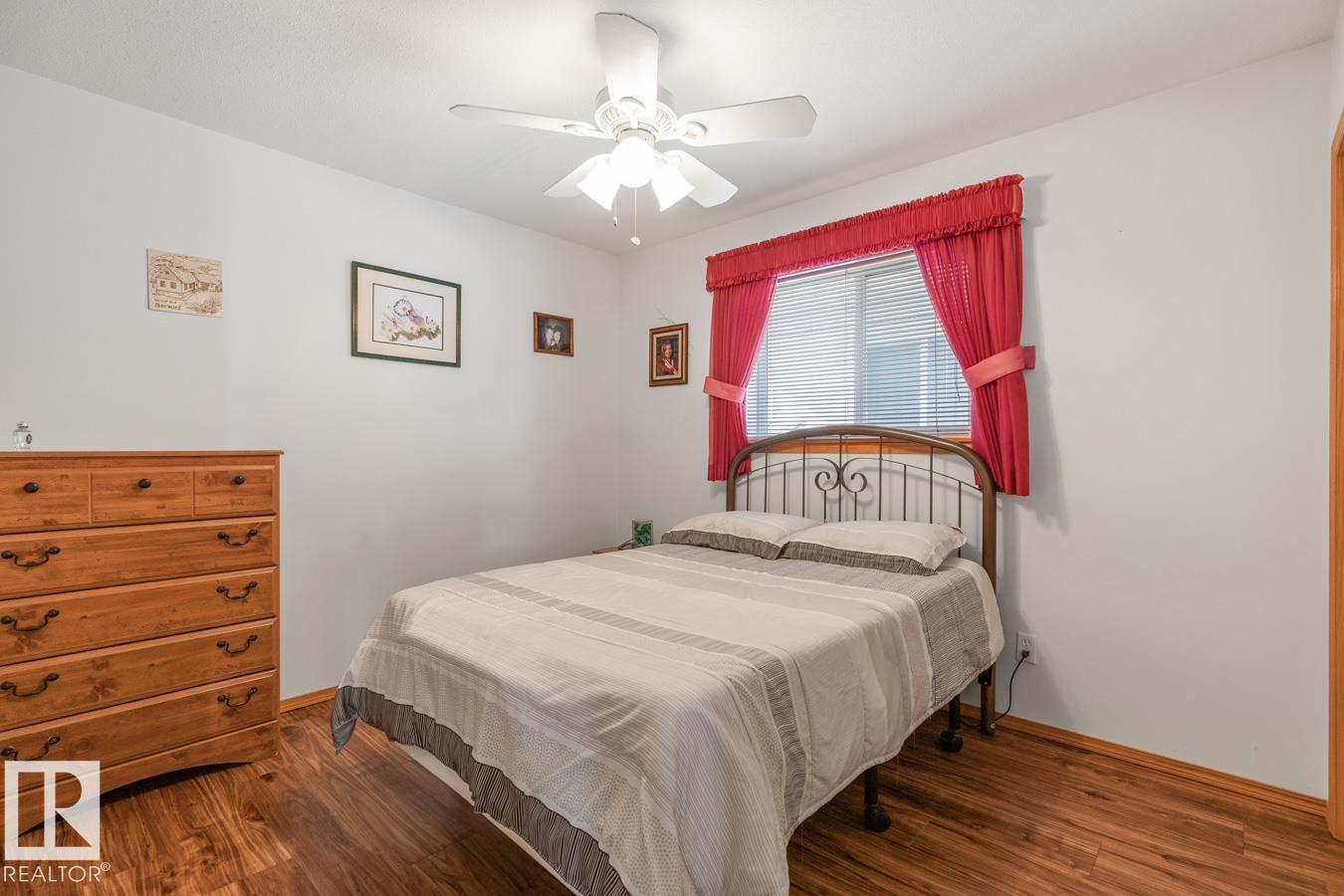 Photo 18 at 6704 164 Avenue NW, Ozerna, Edmonton