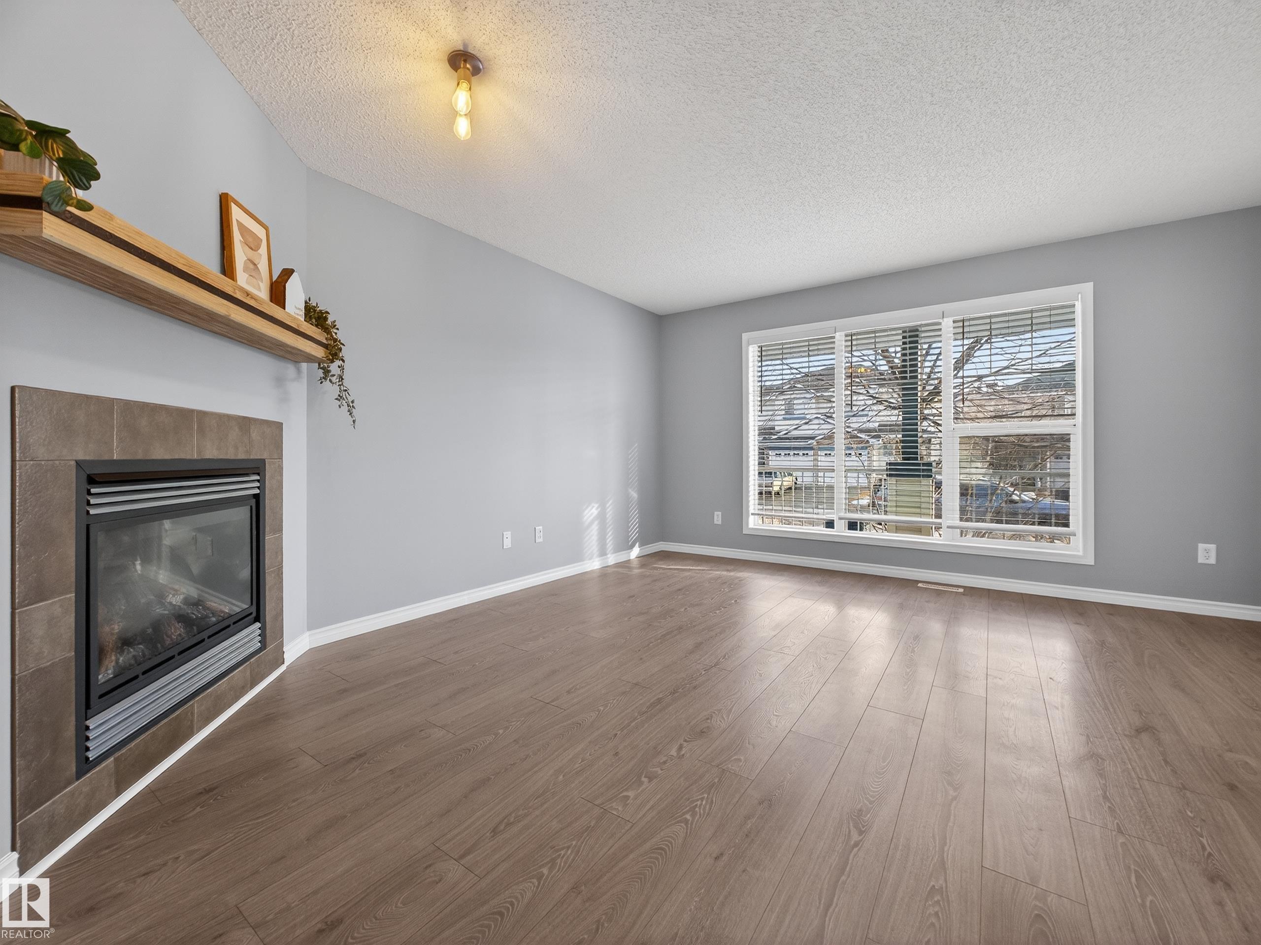 Photo 8 at 11919 18 Avenue SW, Rutherford, Edmonton