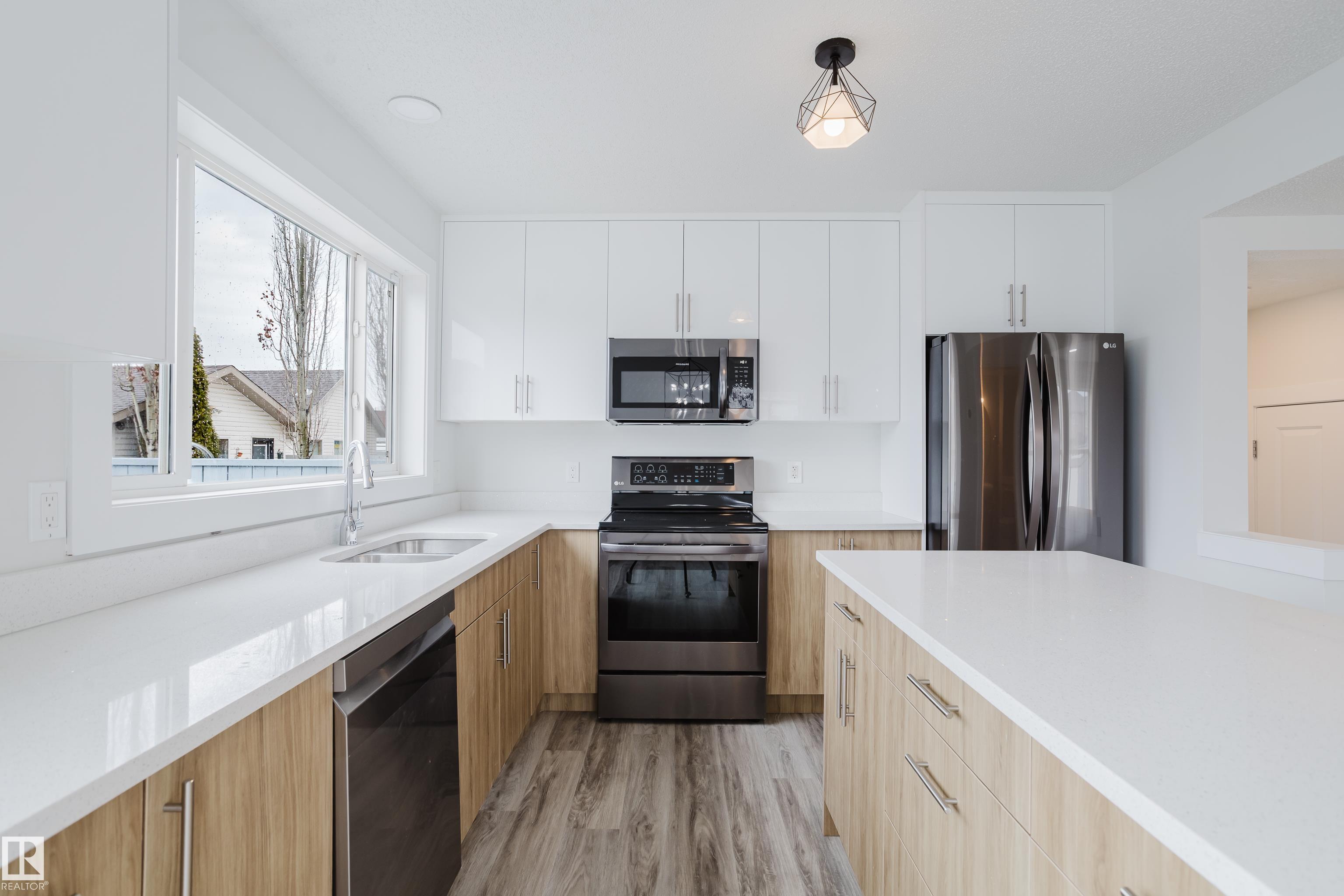 Photo 22 at 5604 202 Street NW, The Hamptons, Edmonton