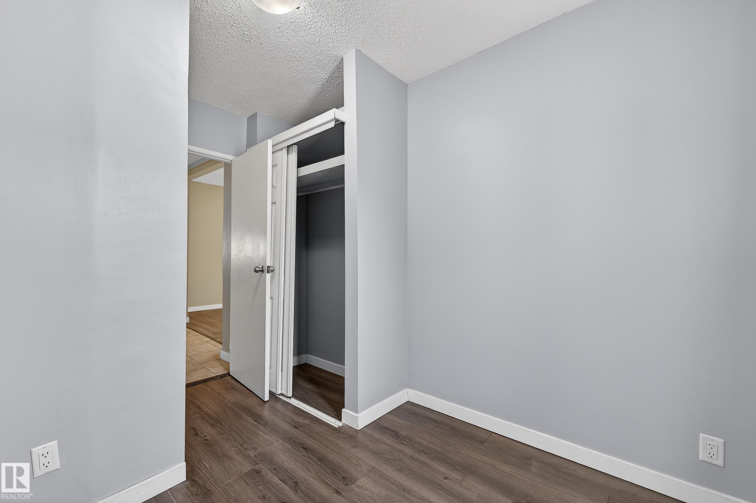 Photo 15 at 12822 72 Street NW, Balwin, Edmonton