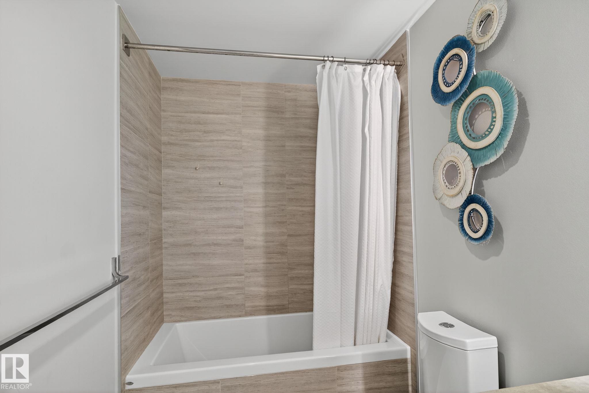 Photo 31 at 4206 - 10360 102 Street NW, Downtown, Edmonton