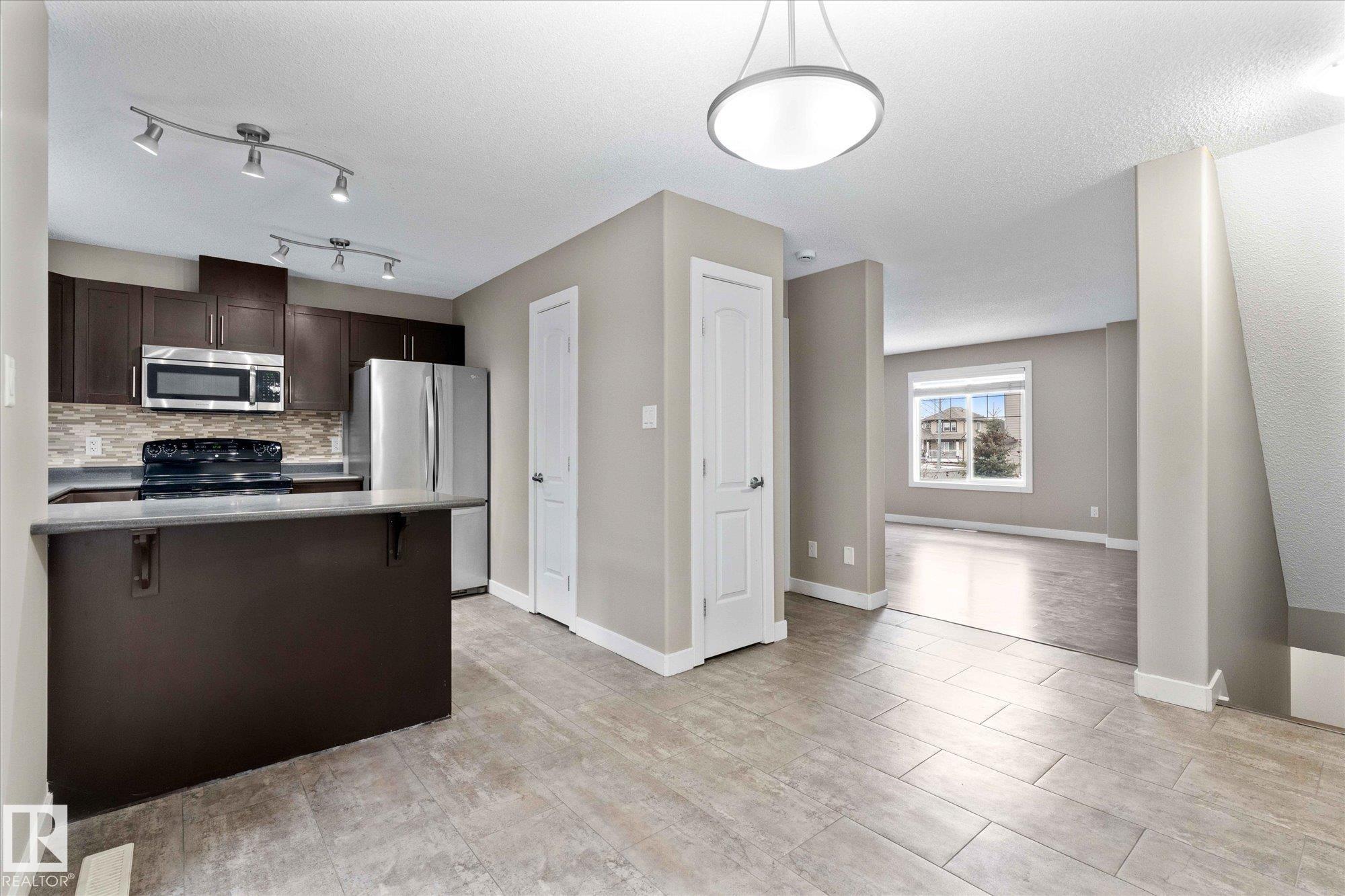 Photo 18 at 2 - 8716 179 Avenue NW, Klarvatten, Edmonton