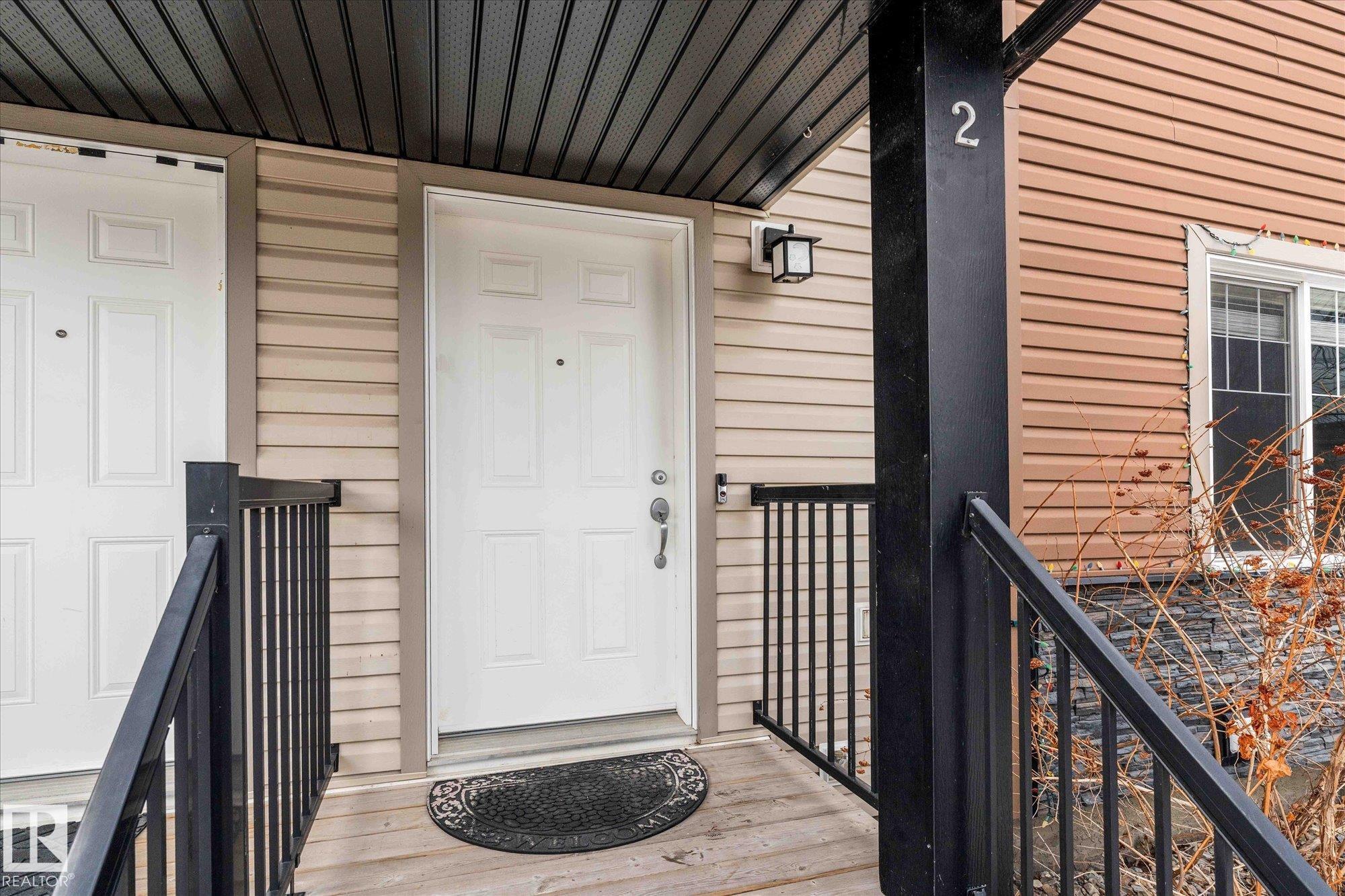 Photo 4 at 2 - 8716 179 Avenue NW, Klarvatten, Edmonton