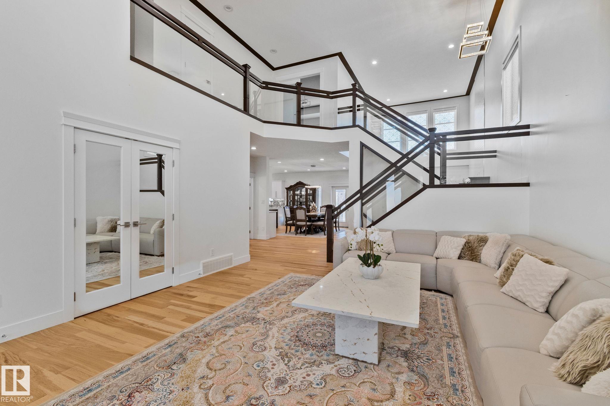 Photo 15 at 1175 Hainstock Green green SW, Hays Ridge Area, Edmonton