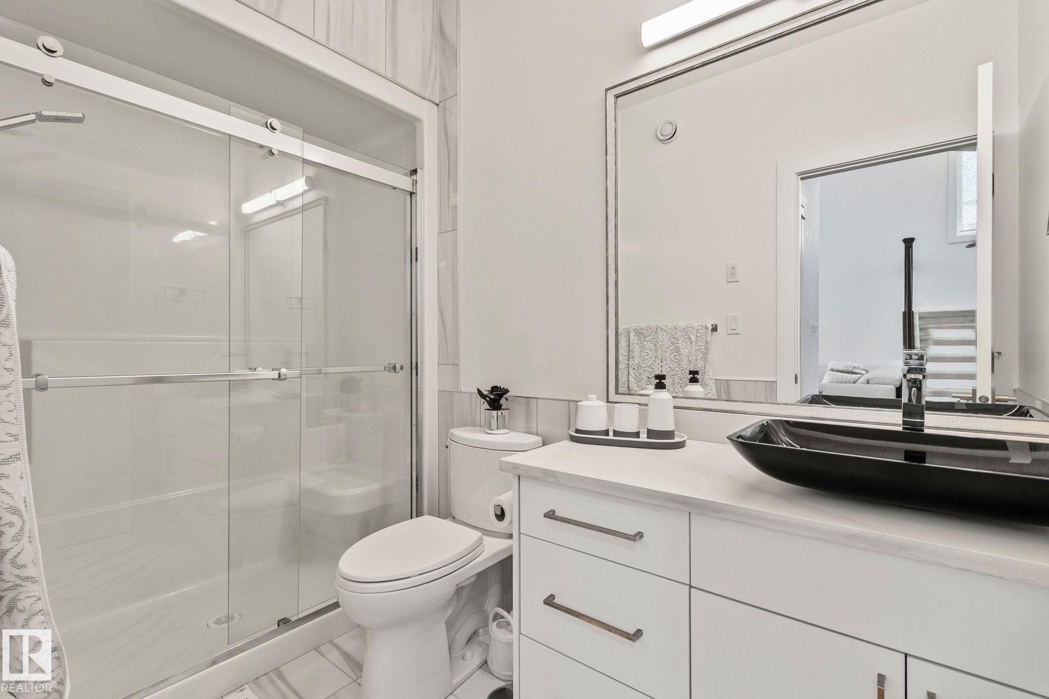 Photo 19 at 1175 Hainstock Green green SW, Hays Ridge Area, Edmonton