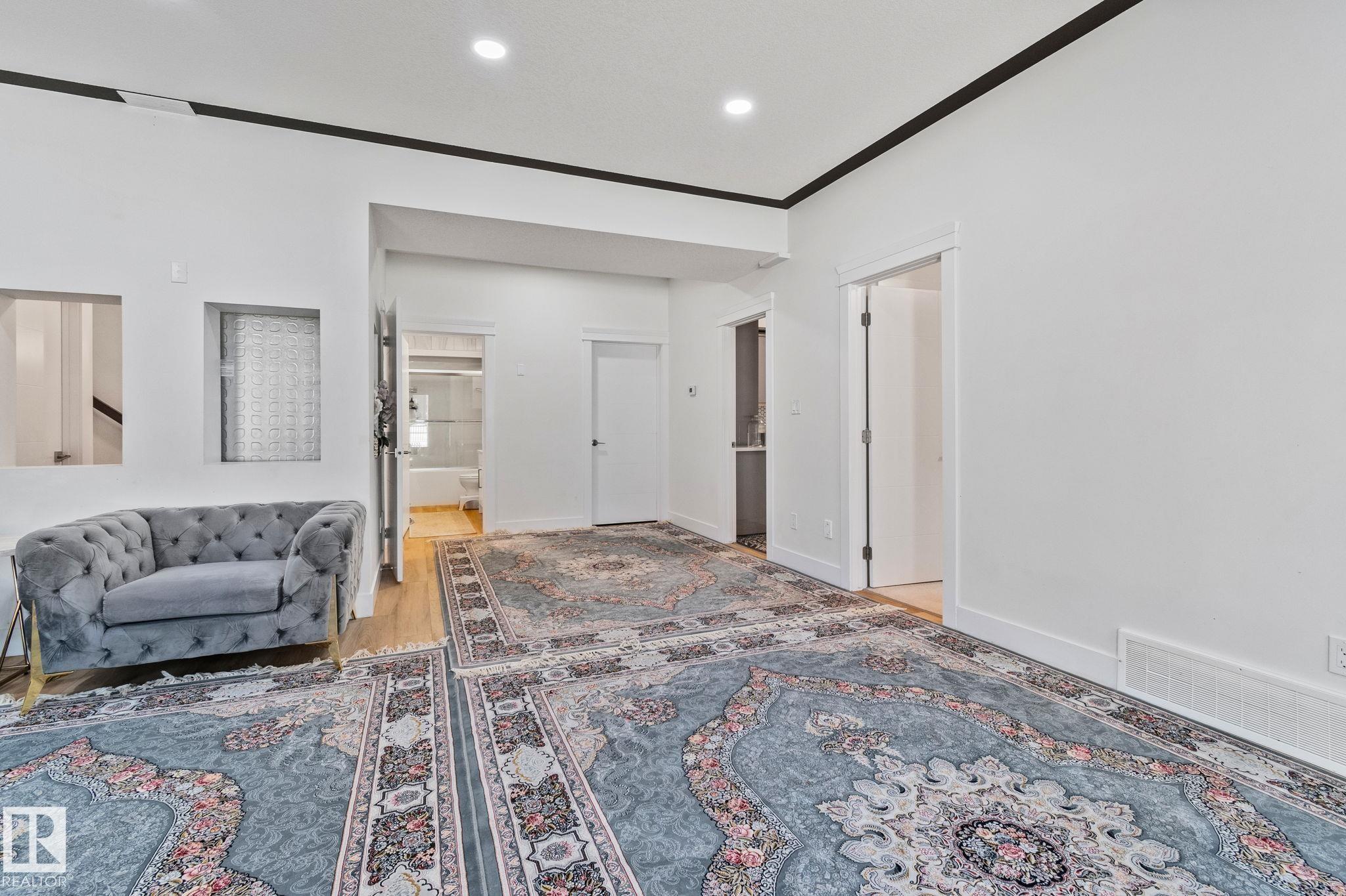 Photo 49 at 1175 Hainstock Green green SW, Hays Ridge Area, Edmonton