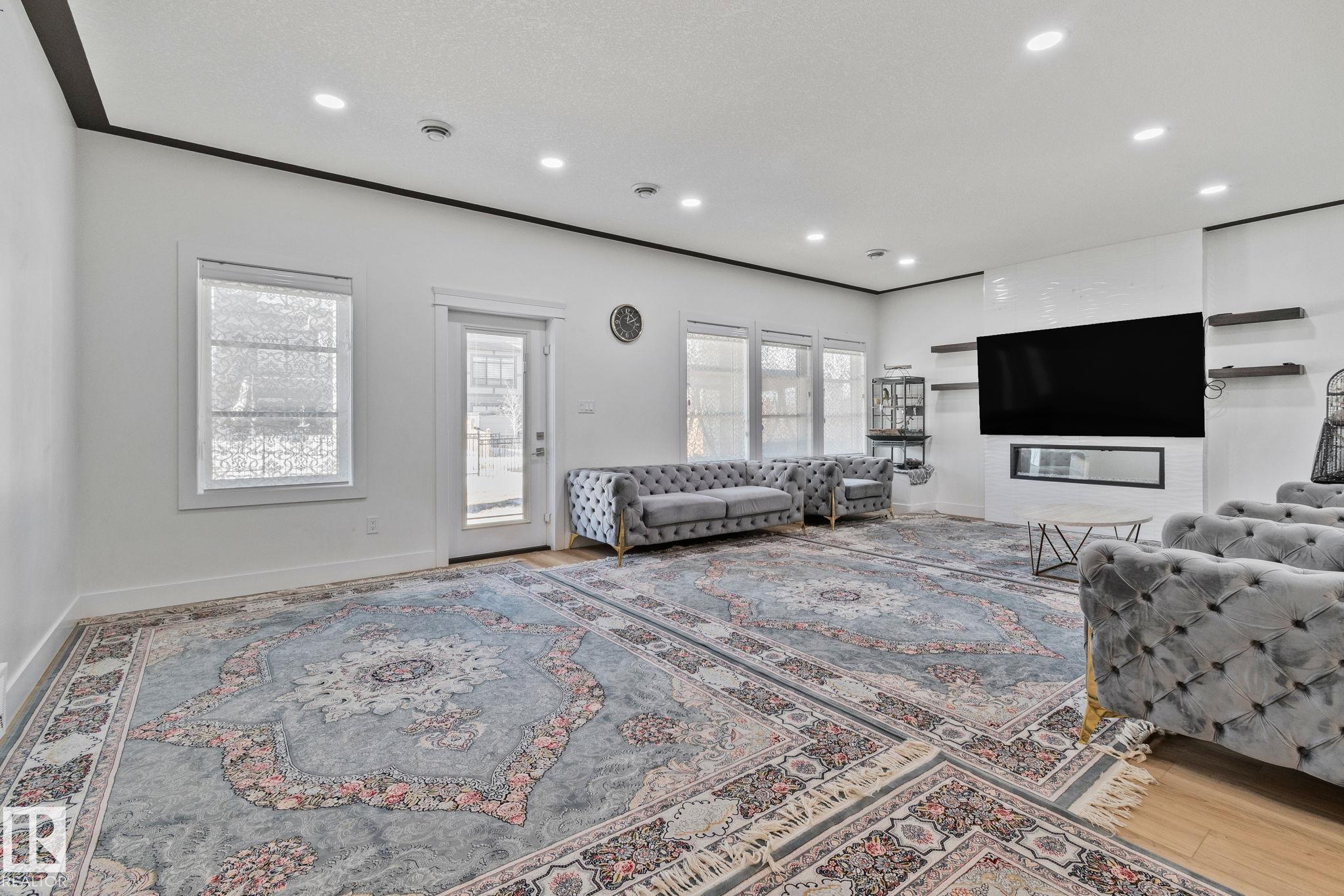 Photo 51 at 1175 Hainstock Green green SW, Hays Ridge Area, Edmonton