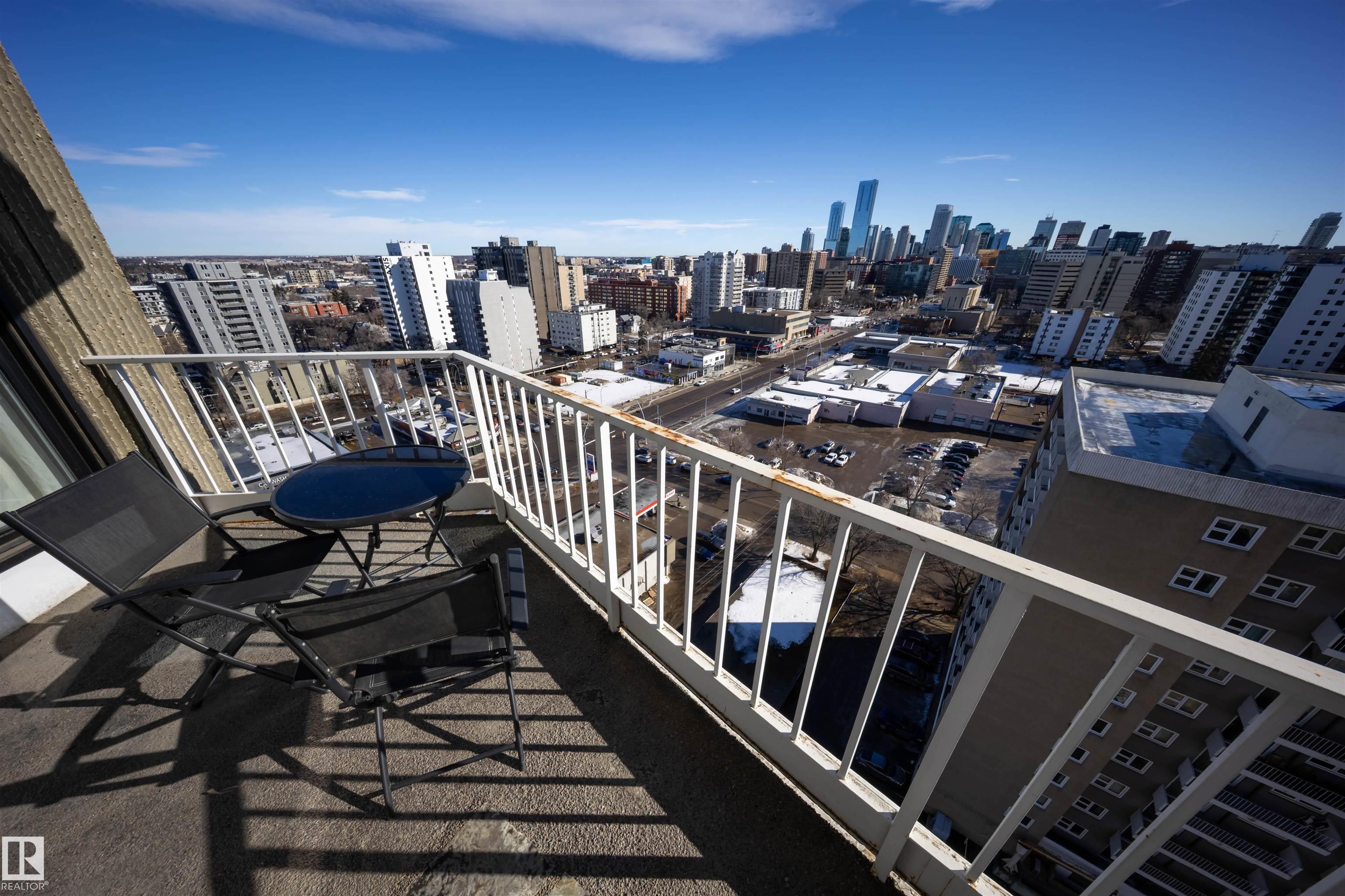 Photo 13 at 1608 - 10045 117 Street NW, Wîhkwêntôwin, Edmonton