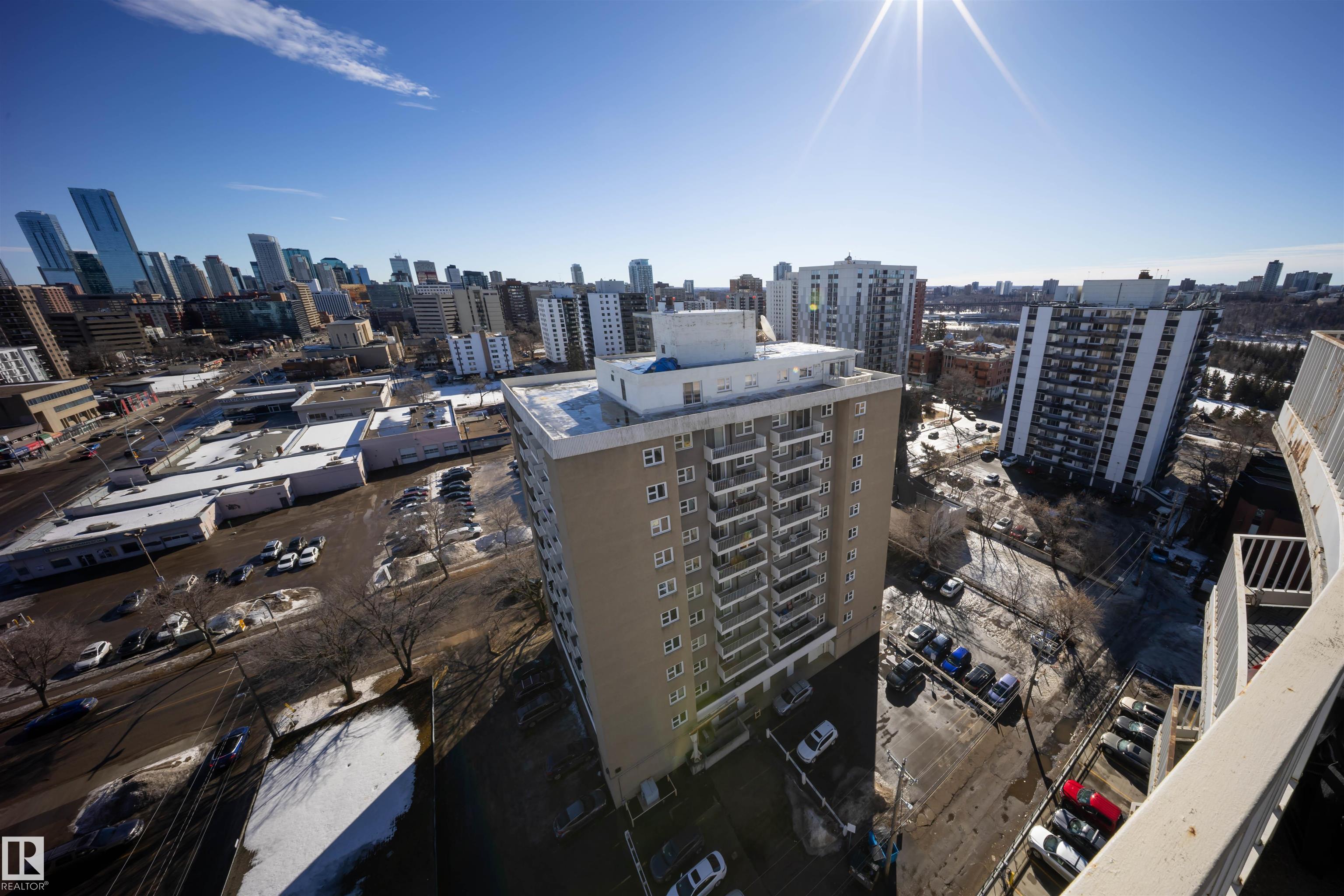 Photo 14 at 1608 - 10045 117 Street NW, Wîhkwêntôwin, Edmonton