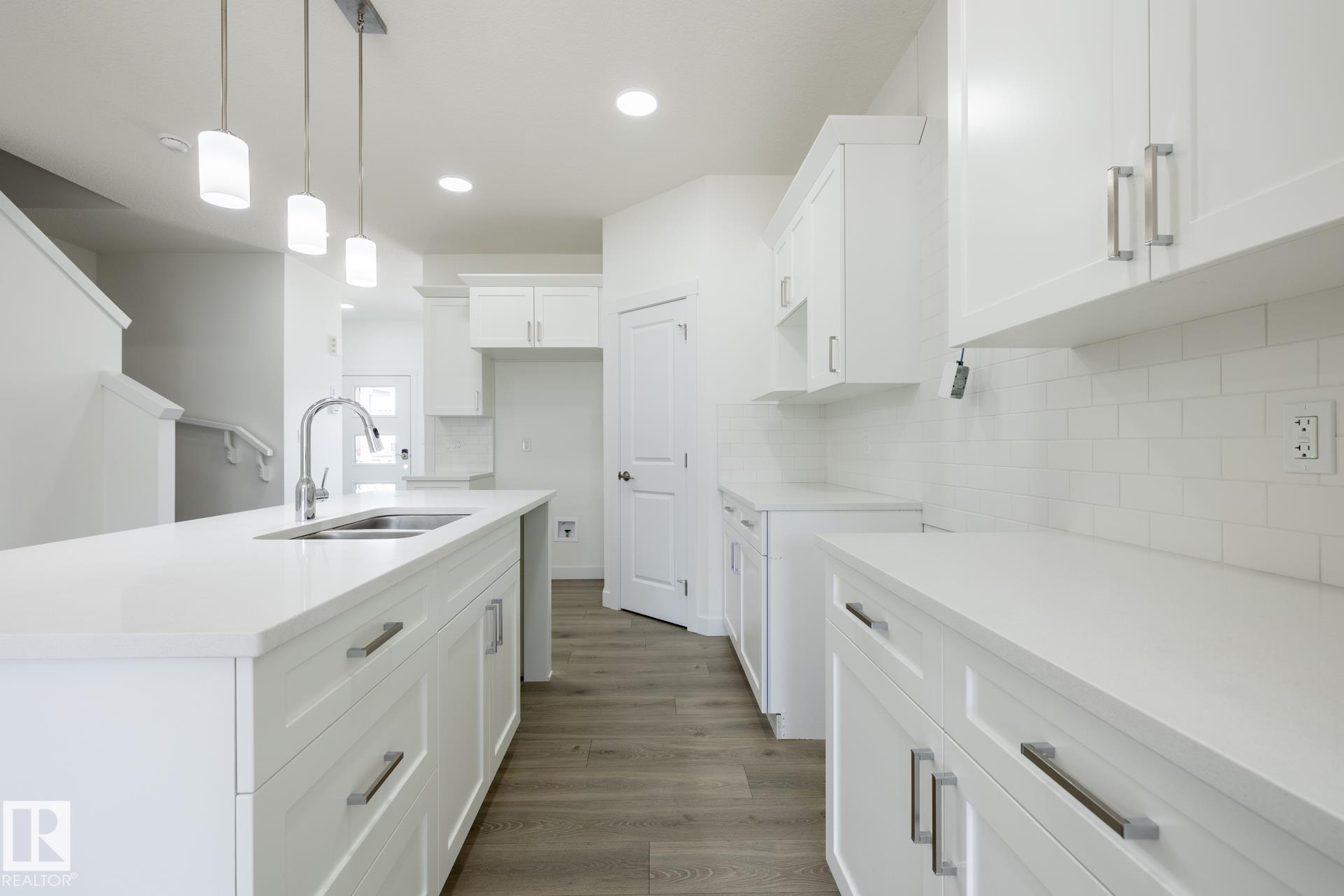 Photo 10 at 610 Ashgrove Circle, Anderson, Leduc