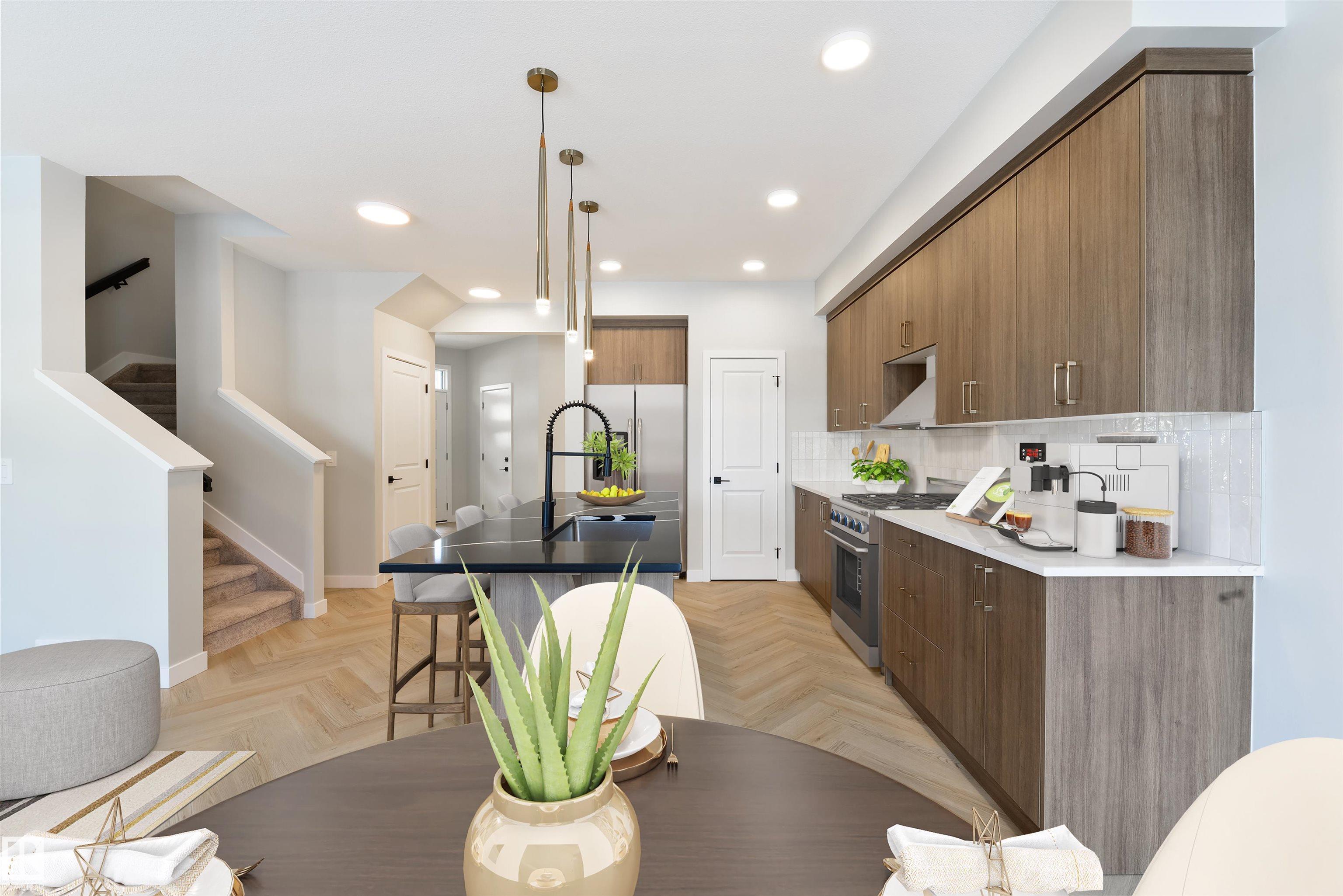 Photo 15 at 19 Cobblestone Gate, Copperhaven, Spruce Grove