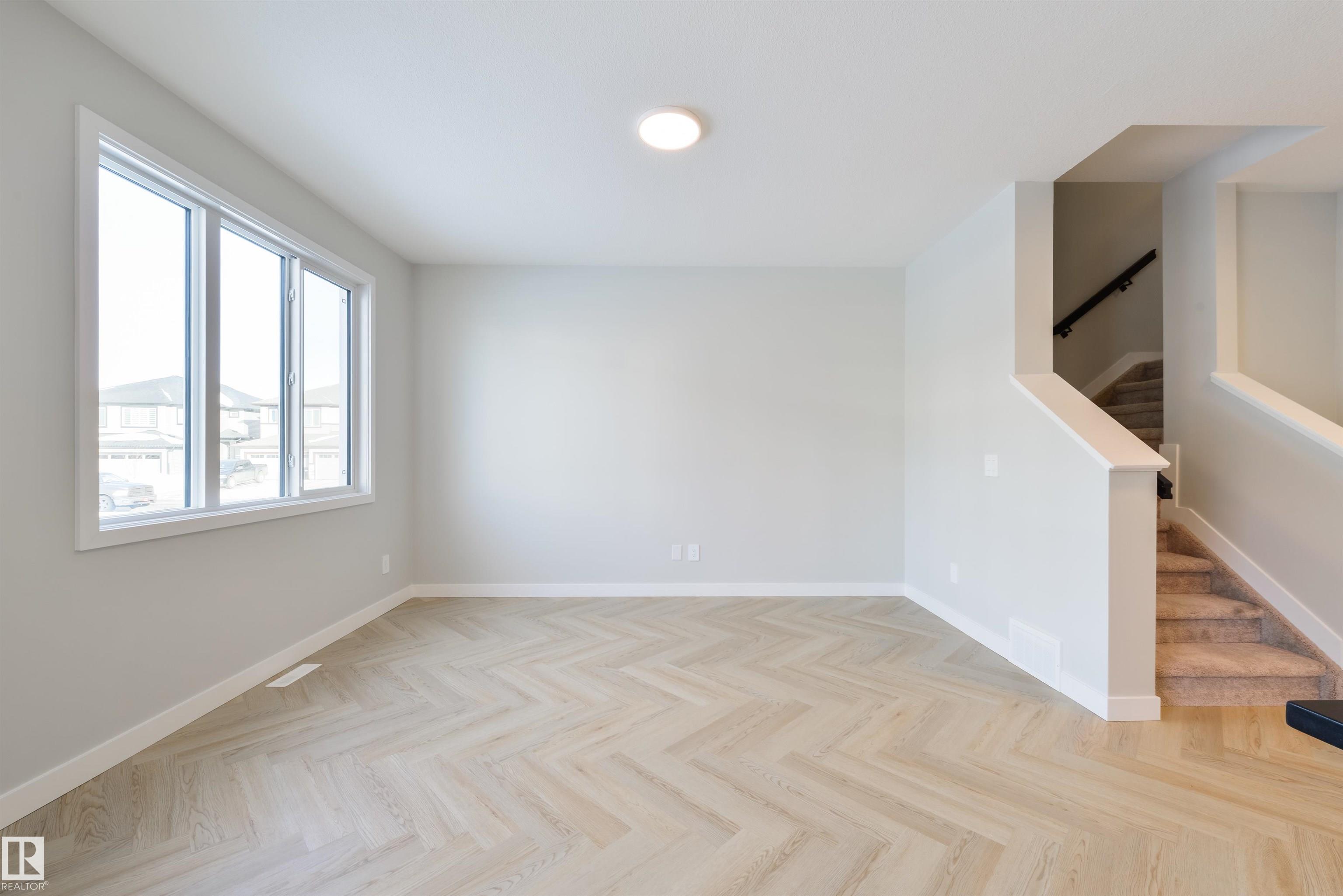 Photo 24 at 19 Cobblestone Gate, Copperhaven, Spruce Grove