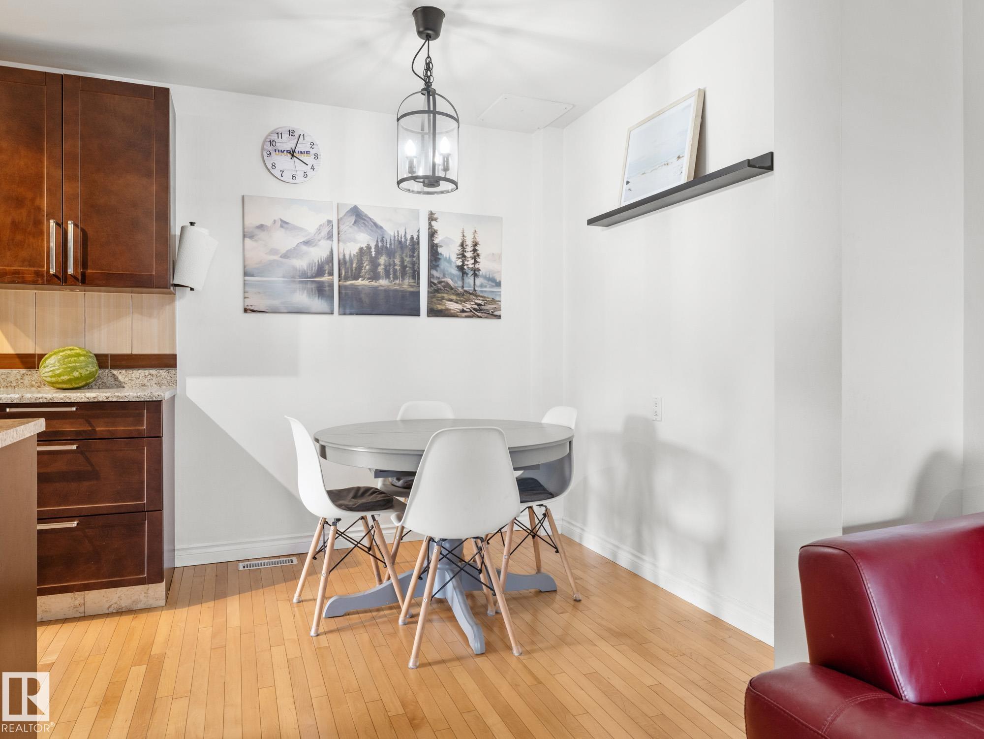 Photo 12 at 20E Callingwood Court NW, Callingwood North, Edmonton