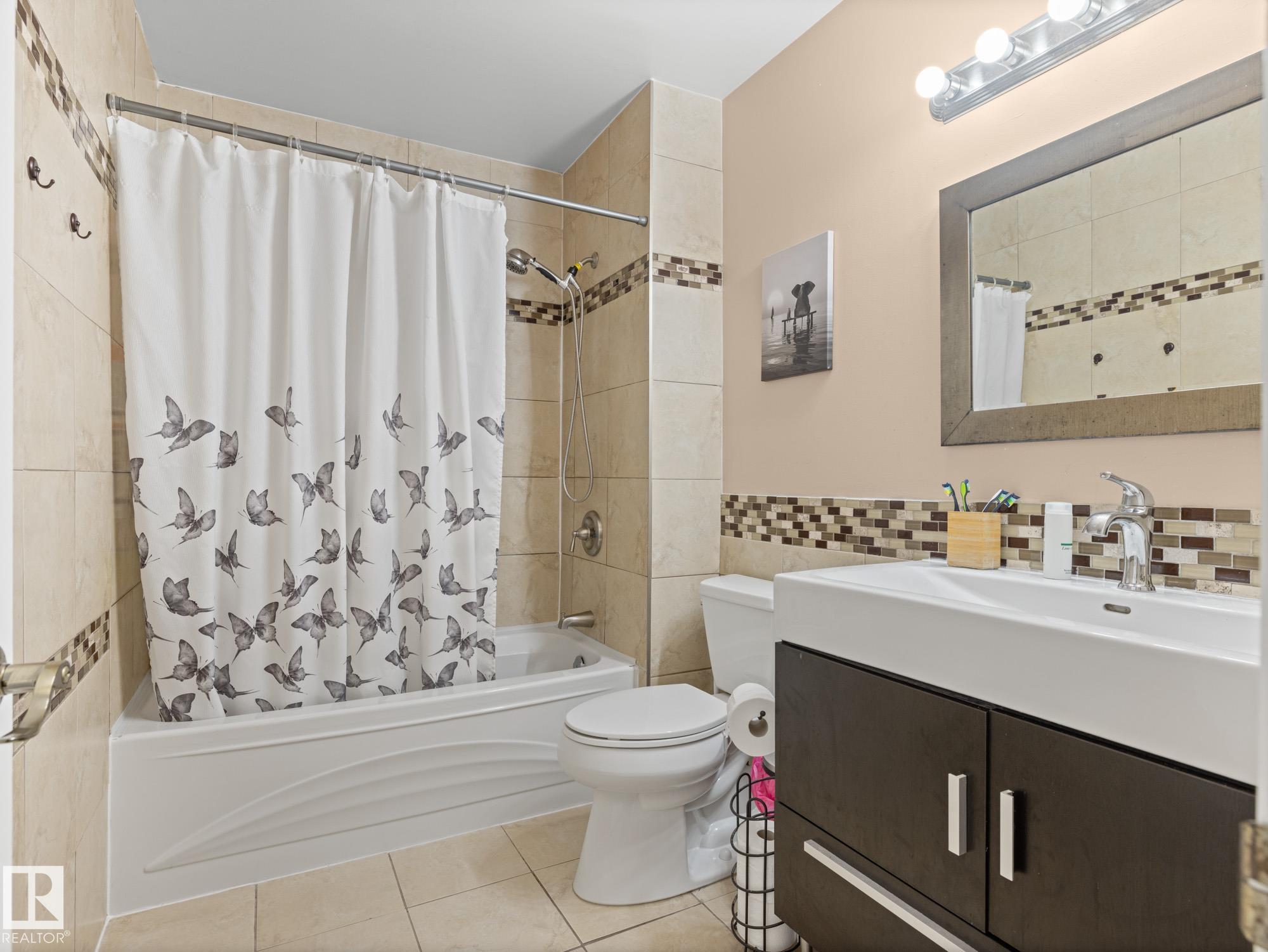 Photo 21 at 20E Callingwood Court NW, Callingwood North, Edmonton