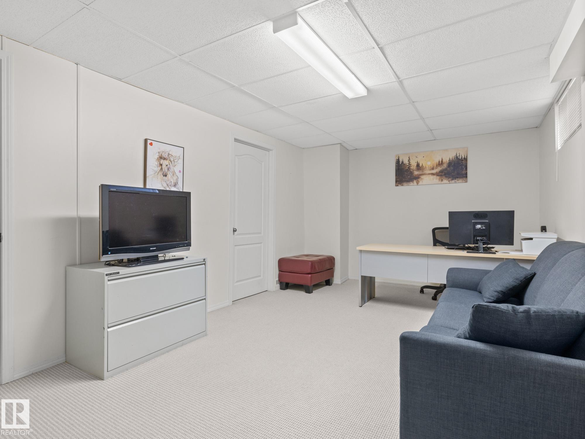 Photo 26 at 20E Callingwood Court NW, Callingwood North, Edmonton