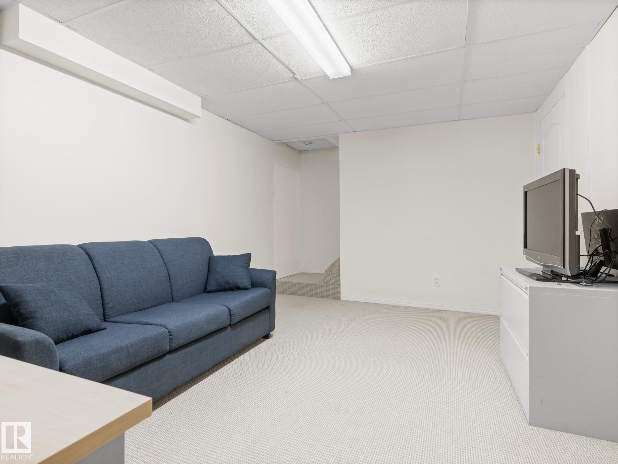 Photo 28 at 20E Callingwood Court NW, Callingwood North, Edmonton