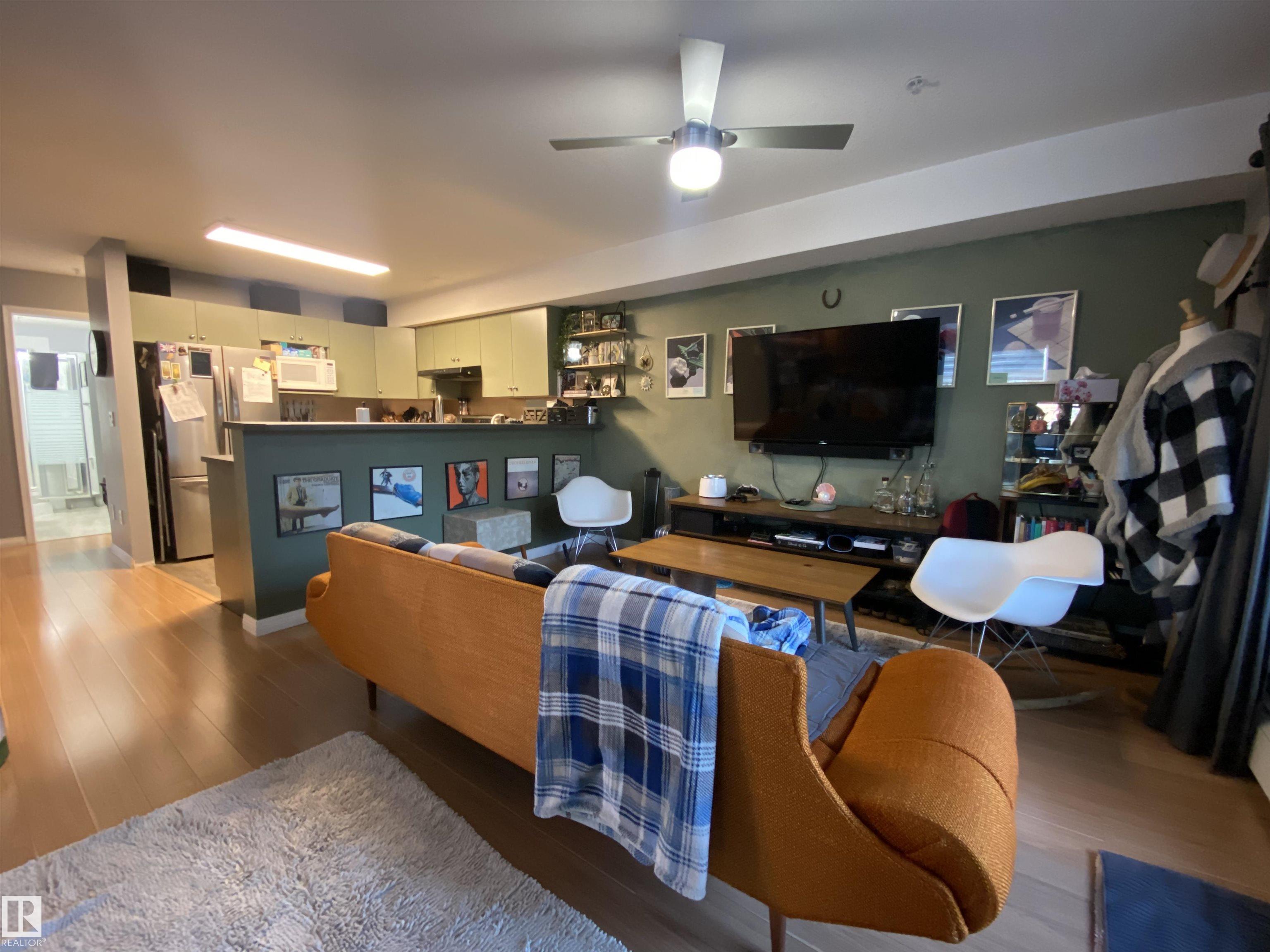 Photo 3 at 201 - 11408 108 Avenue NW, Queen Mary Park, Edmonton