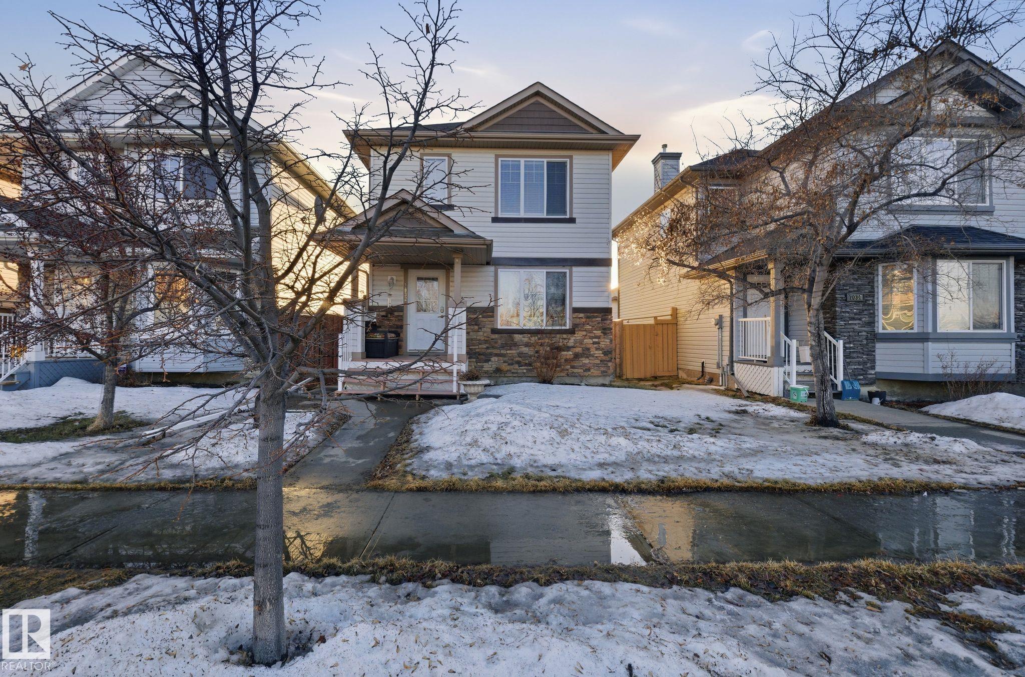 Photo 3 at 7032 South Terwillegar Drive NW, South Terwillegar, Edmonton