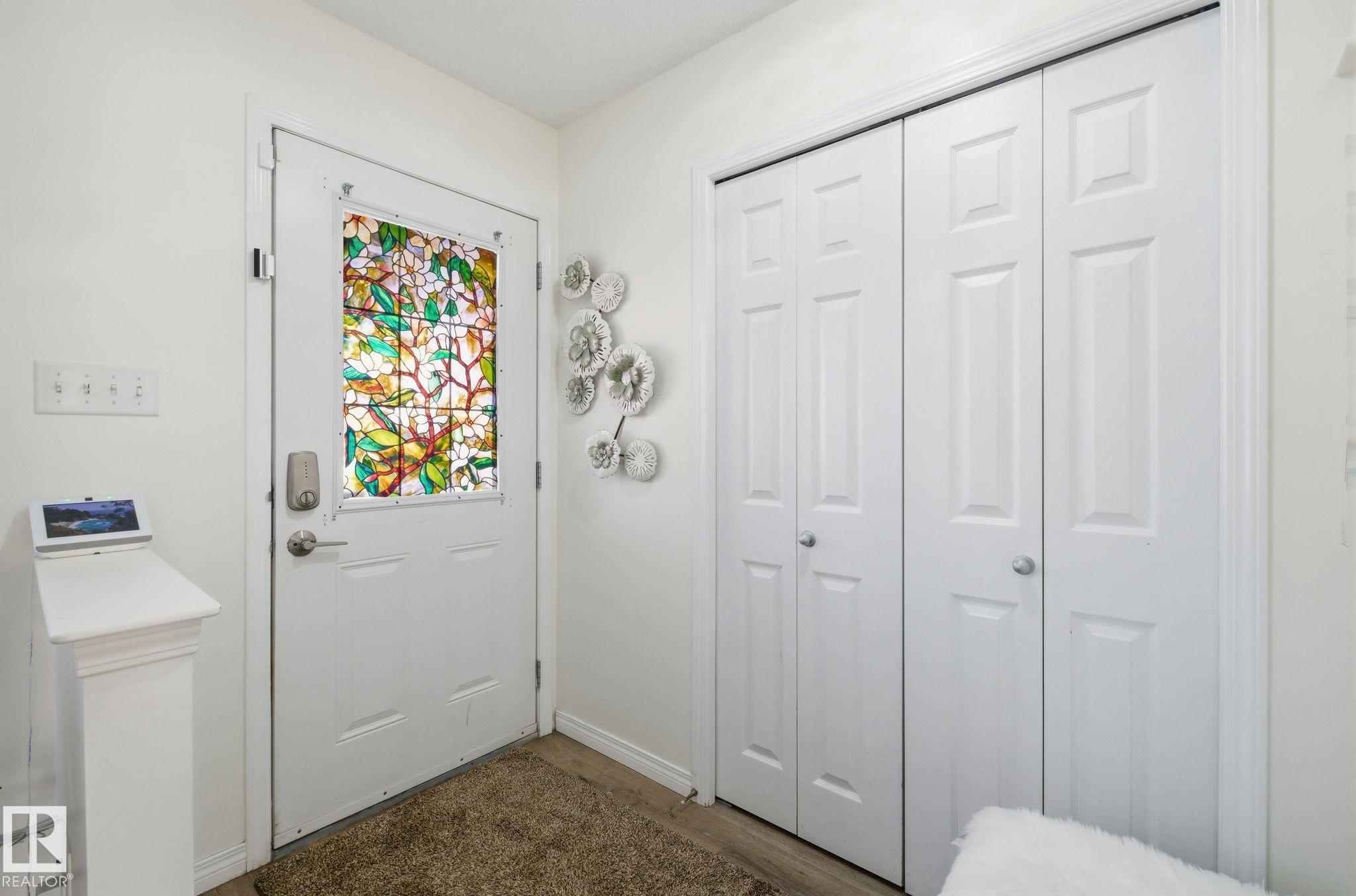 Photo 4 at 7032 South Terwillegar Drive NW, South Terwillegar, Edmonton