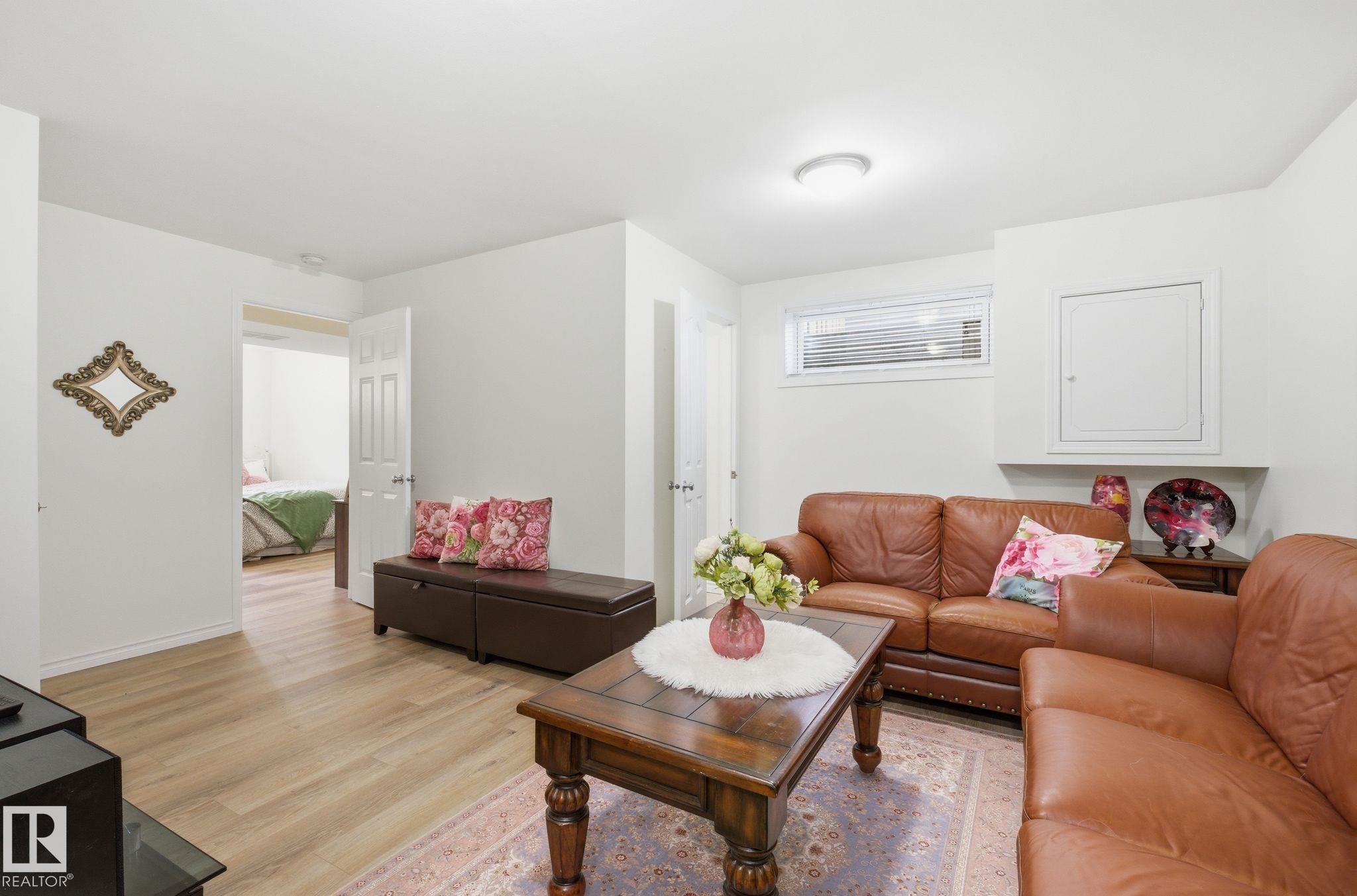 Photo 32 at 7032 South Terwillegar Drive NW, South Terwillegar, Edmonton