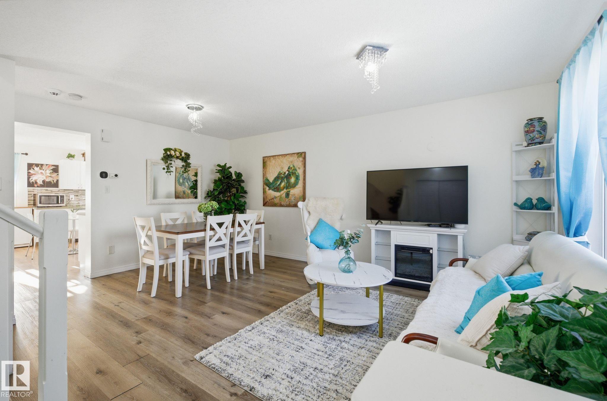 Photo 5 at 7032 South Terwillegar Drive NW, South Terwillegar, Edmonton