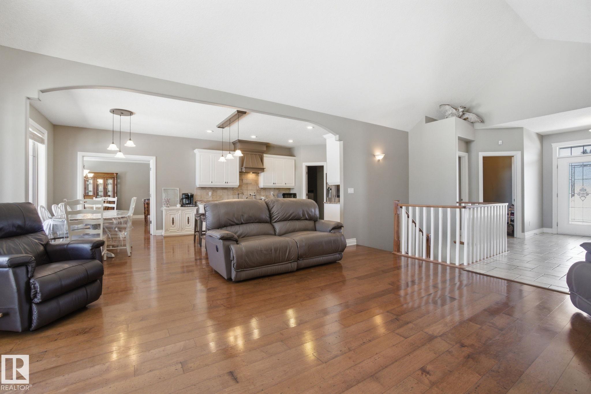 Photo 7 at 51320 Rge Road 10, None, Rural Parkland County